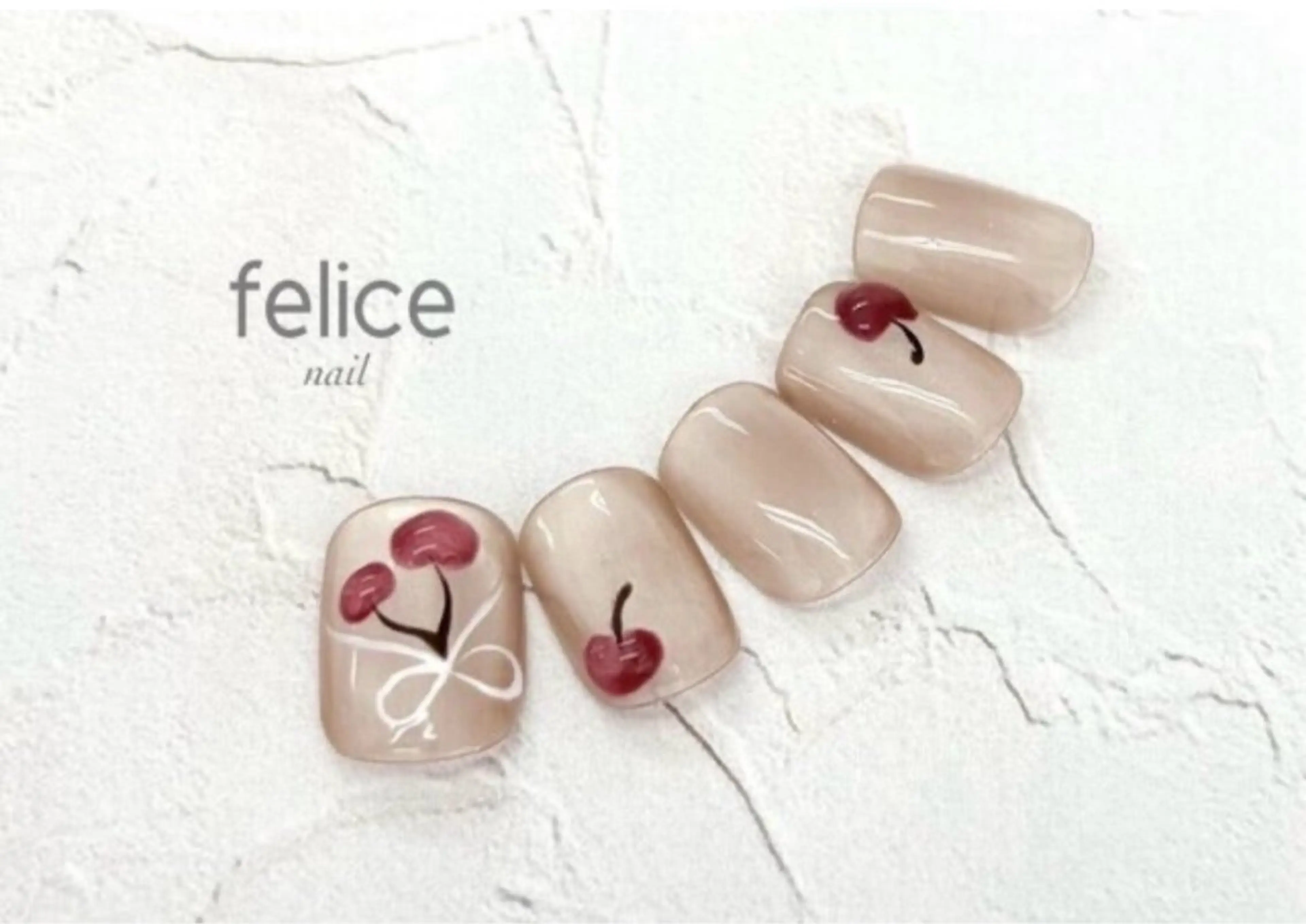 ネイル ハンドネイル Y U Aのネイルデザイン