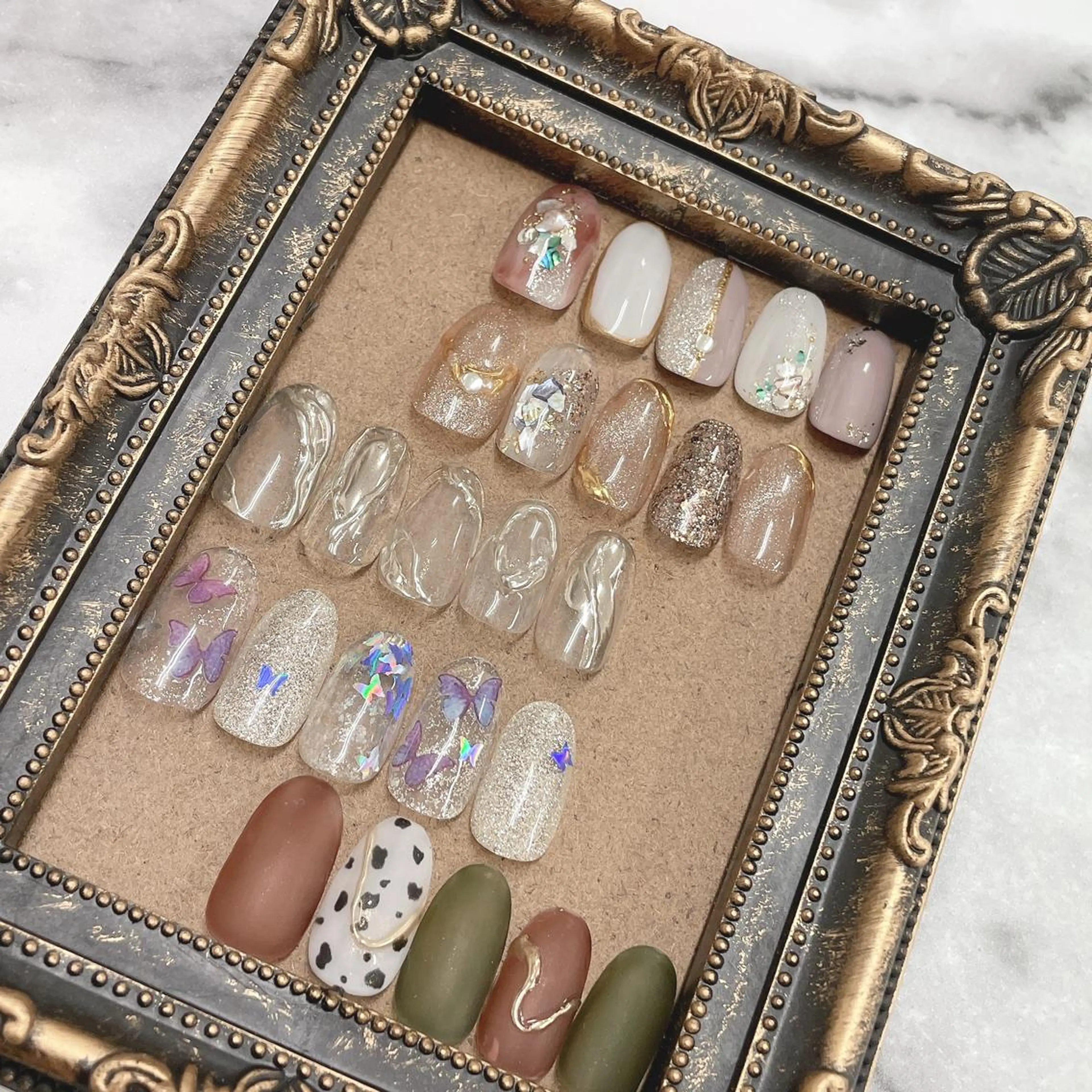 ミディアム カラー ネイル 韓国風ヘア ジェルネイル 韓国ネイル マグネットネイル ミラーネイル ハンドネイル ハンドケア 💎ビューティサロン 湘南　RIRAN💎のネイルデザイン