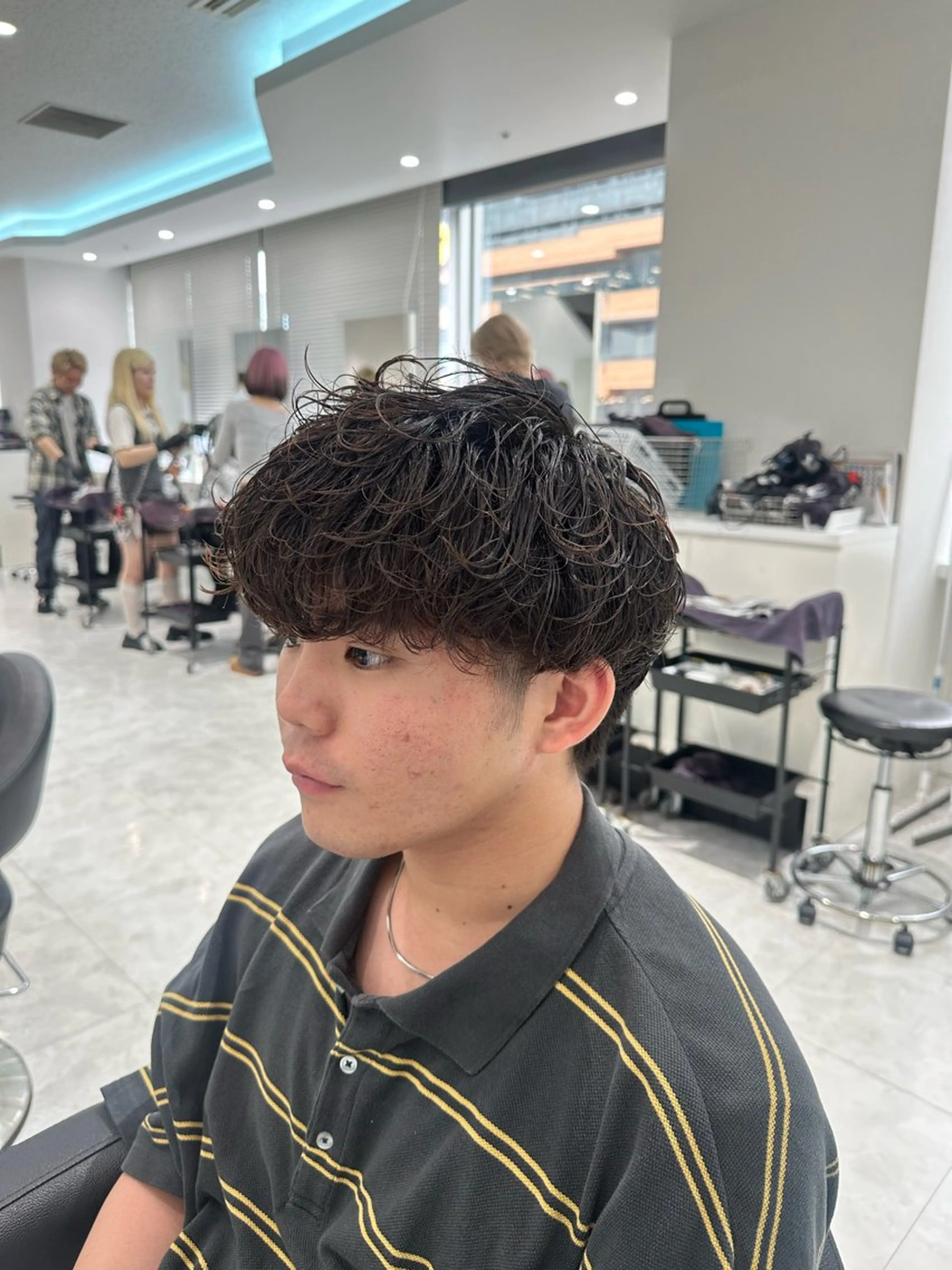 【🐺波巻きパーマ限定メニュー🐺】似合わせメンズカット➕波巻きパーマ➕炭酸スパ➕トリートメント🖤⚡️の写真