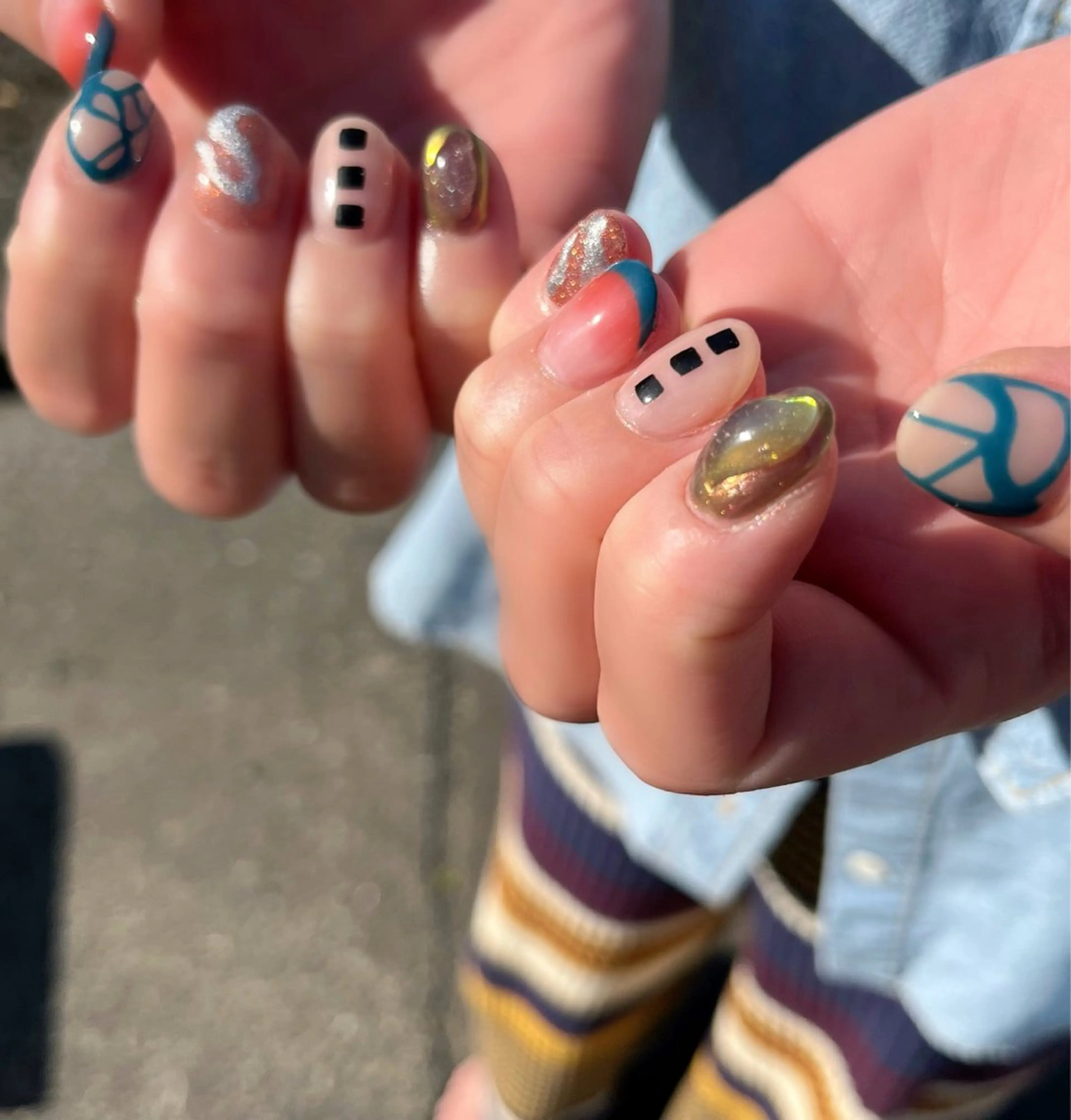 Full アートネイルの写真