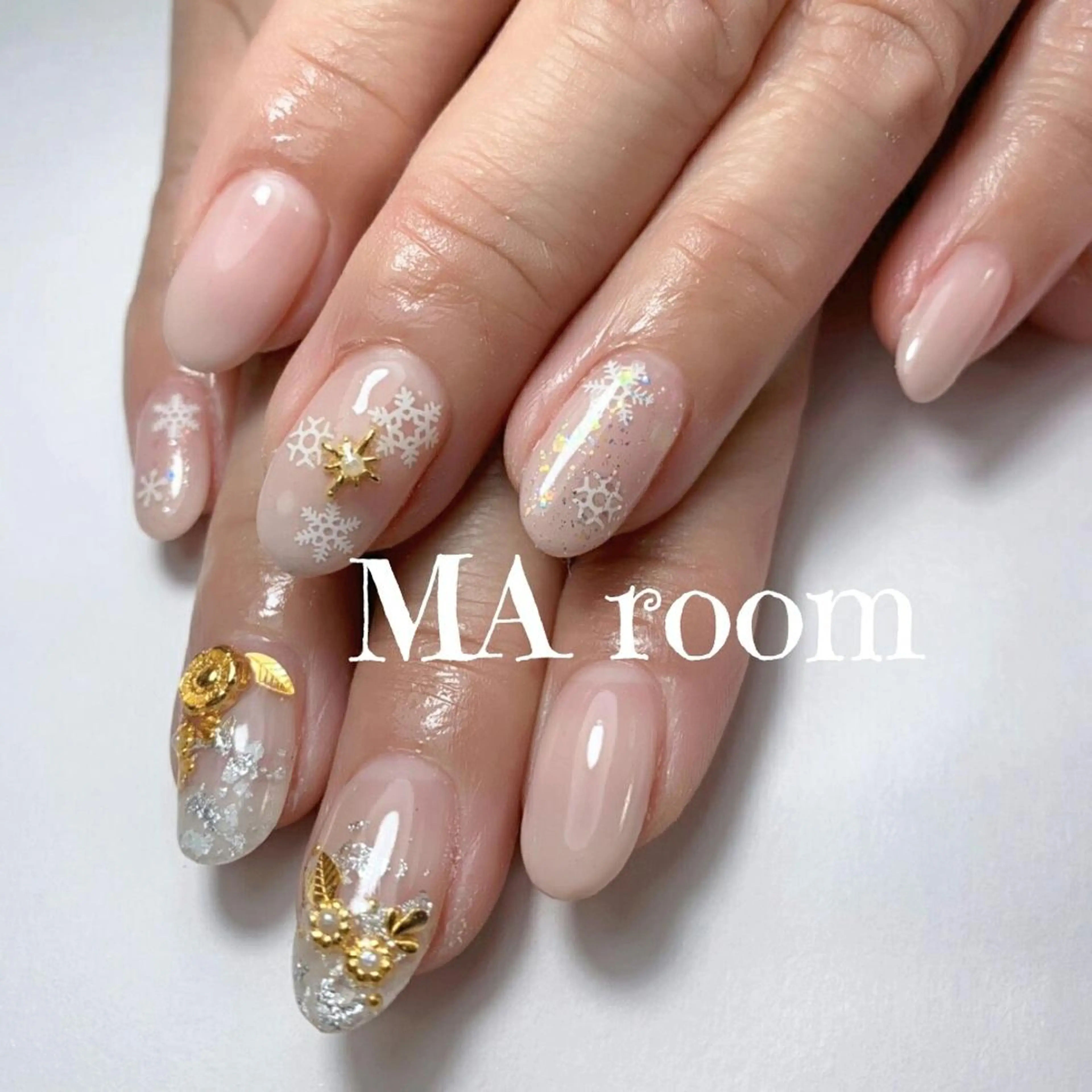 ネイル ＆MERCI所属・&MERCI nail maoのネイルデザイン