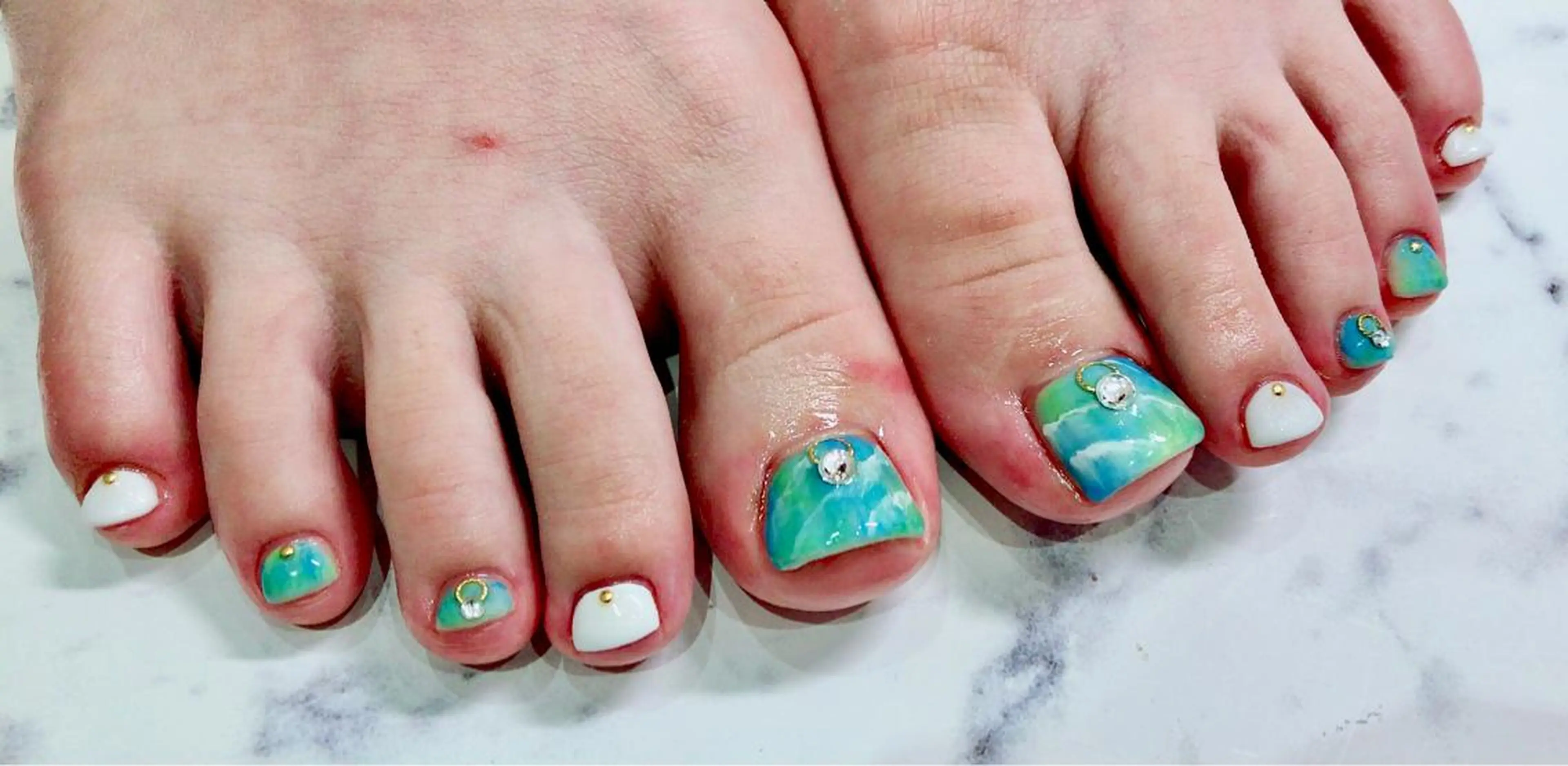 ネイル フットネイル Lino+ ネイル&よもぎ蒸しのネイルデザイン