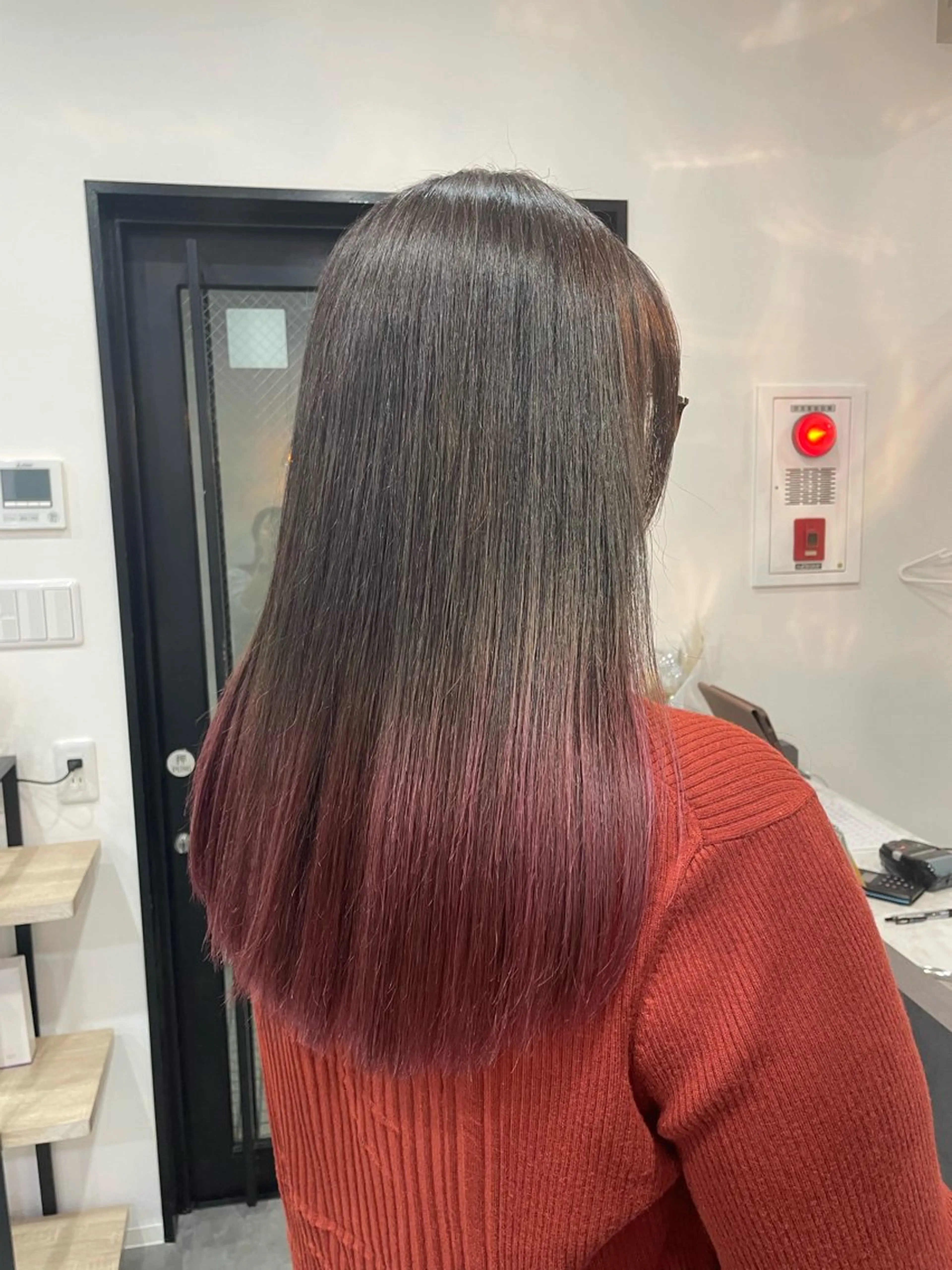 ミディアム カラー uru"所属・uru" すずきさゆりのヘアスタイル