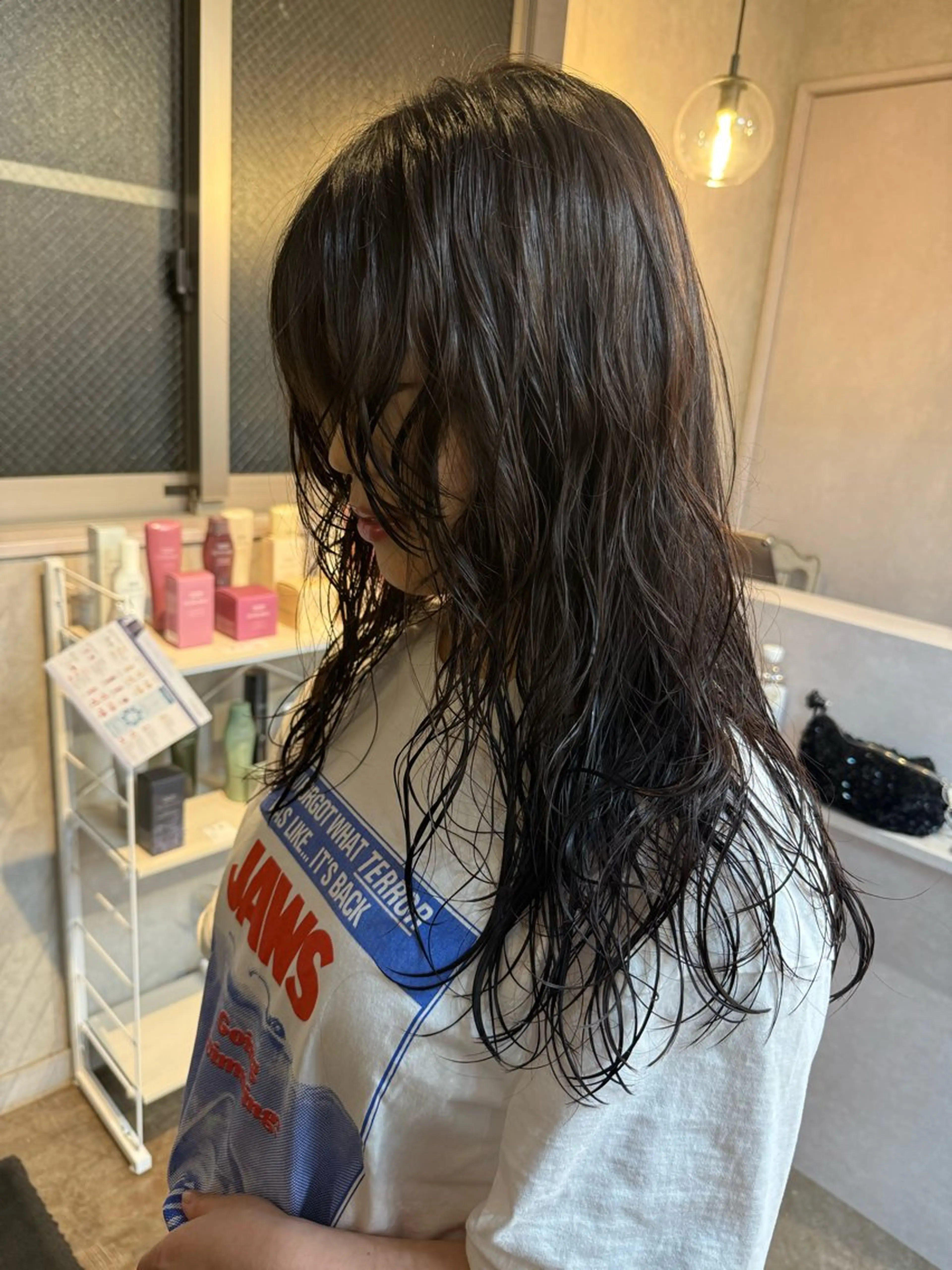 ロング パーマ 韓国風ヘア ロング ere 代々木公園所属・みほ/ニュアンス/ モード/艶カラーのヘアスタイル