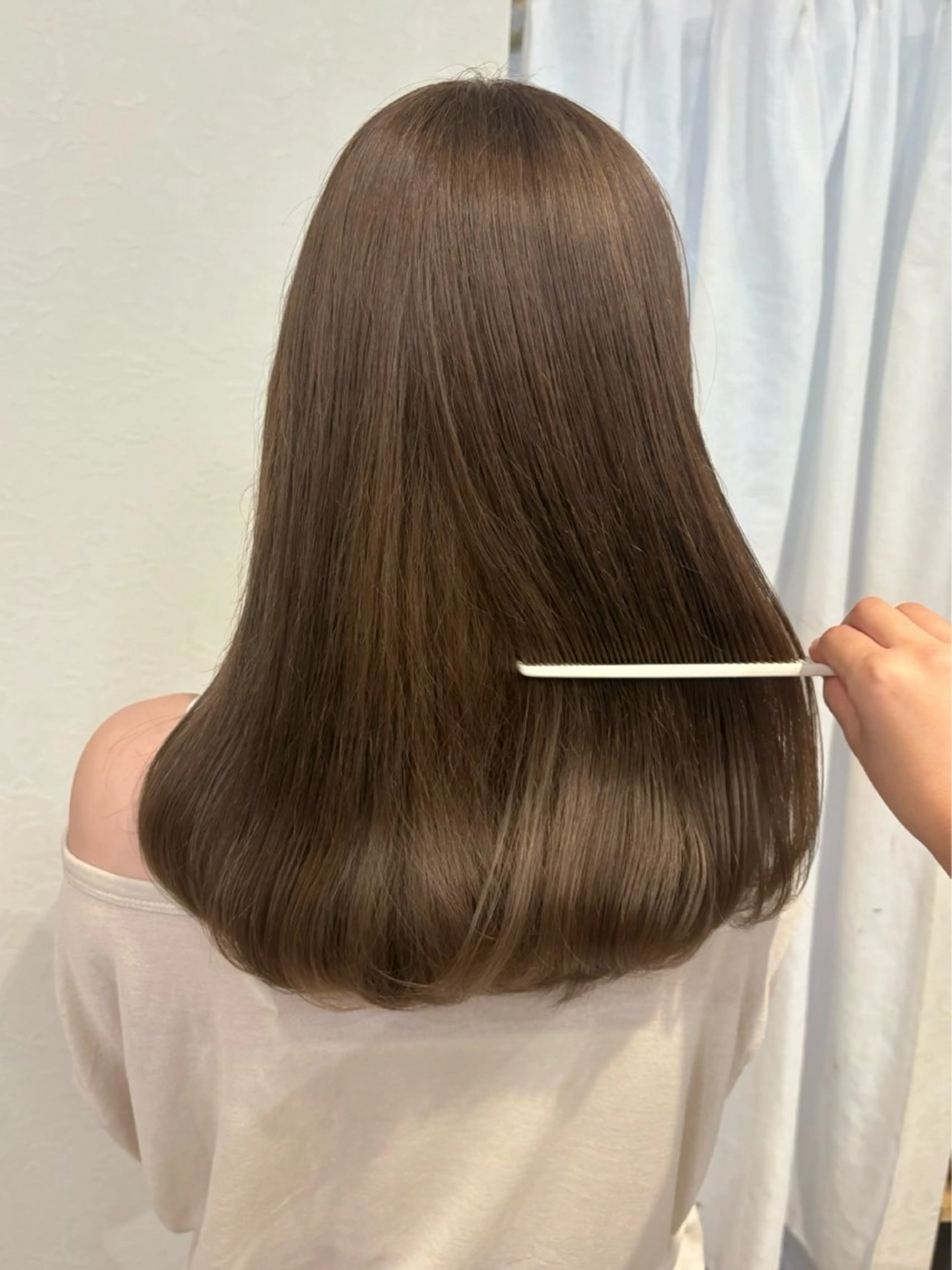 セミロング riTo yuiのヘアスタイル