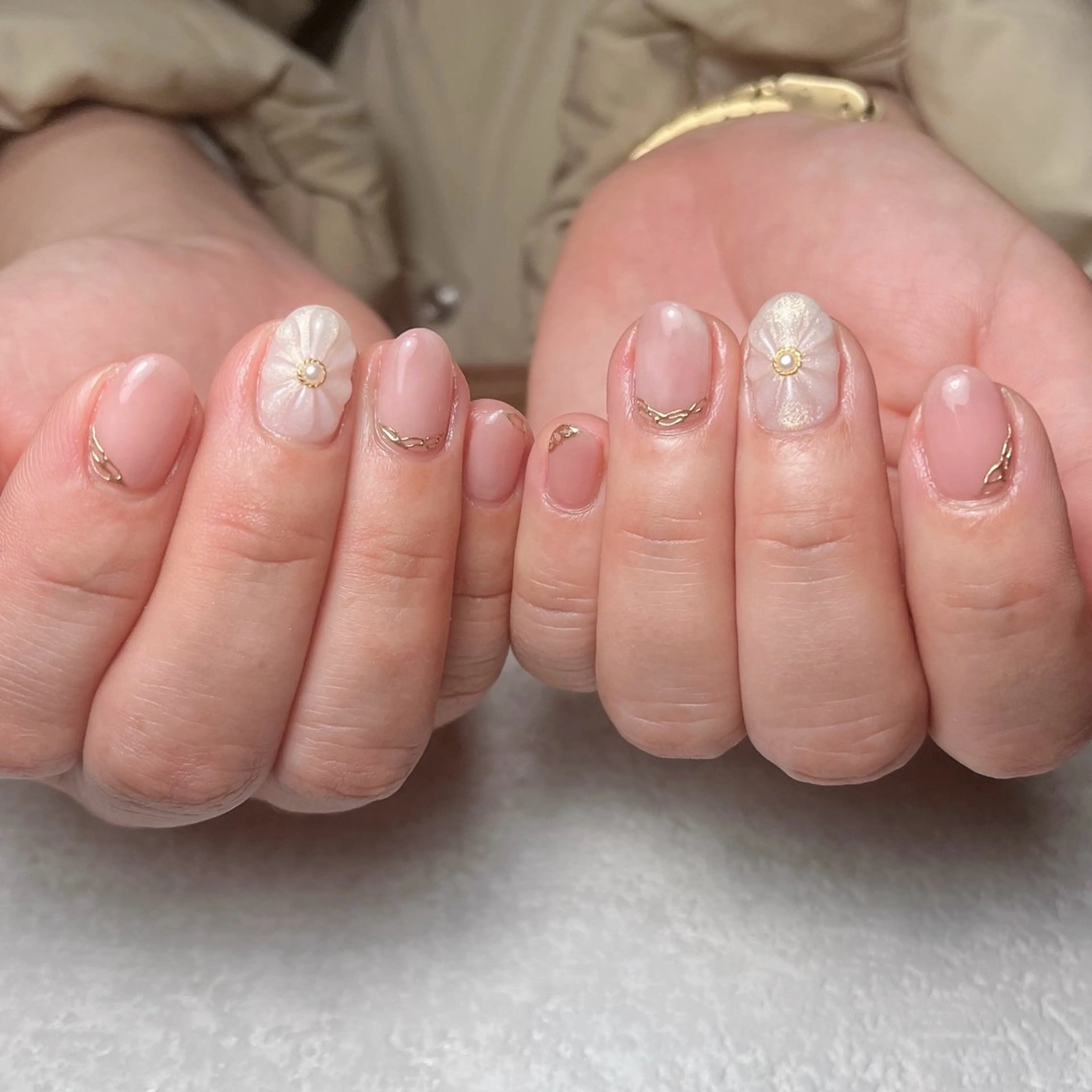 ネイル Reura【リュウラ】所属・柴岡 実穂のネイルデザイン