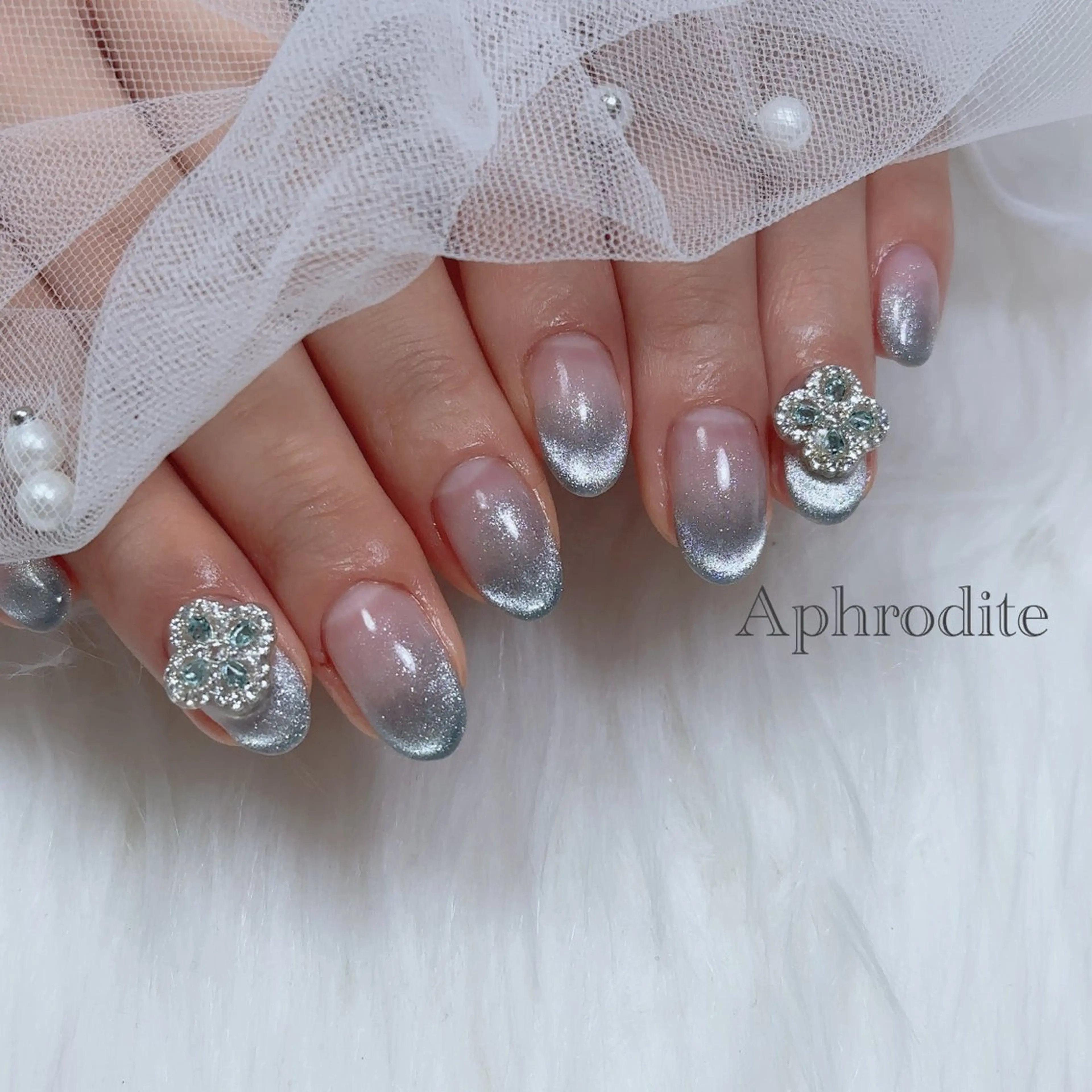 ネイル Aphrodite パラジェル認定サロンのネイルデザイン