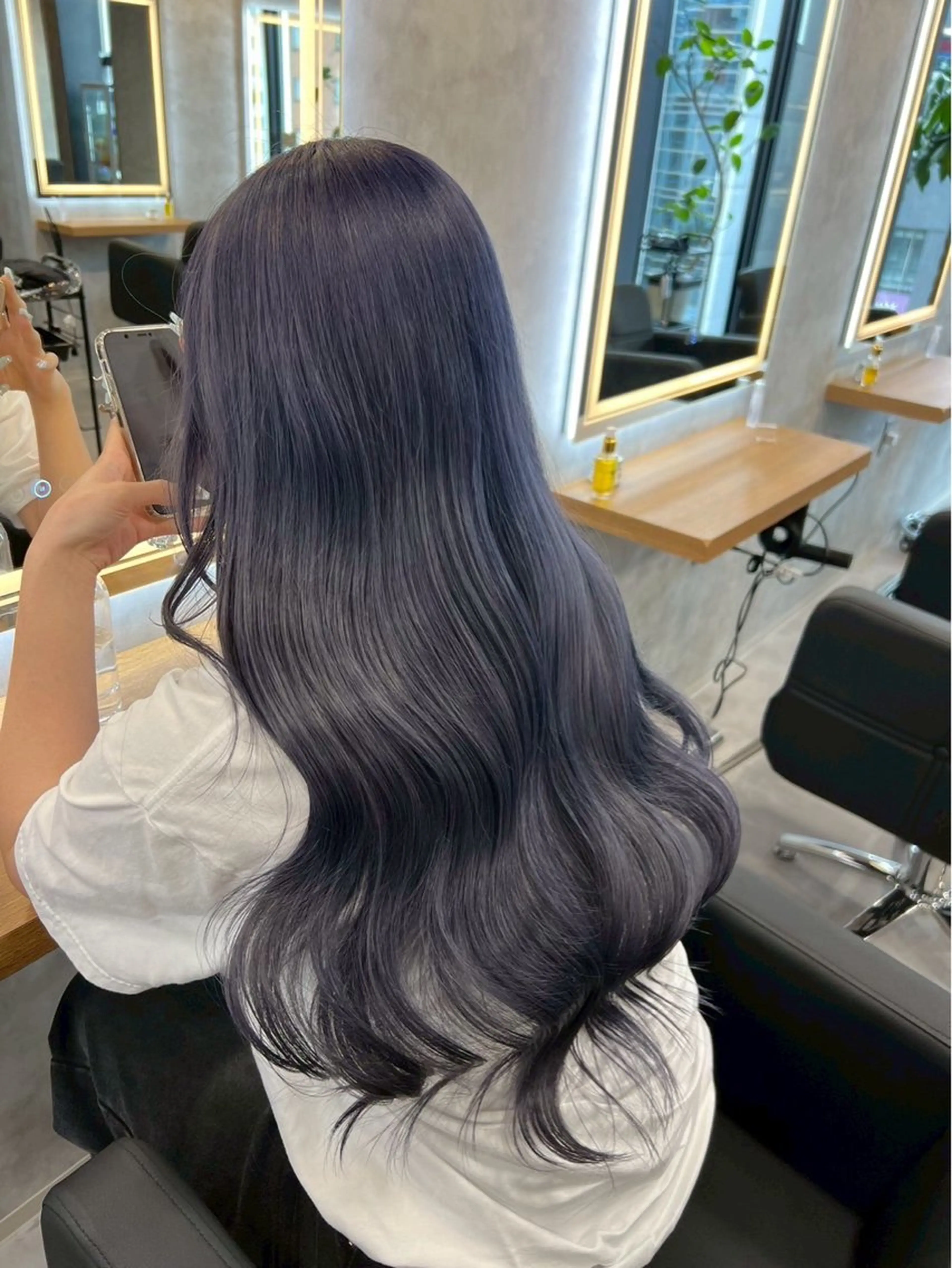 ロング カラー ヘアアレンジ グレージュ/ベージュ 透明感カラーYUTAのヘアスタイル