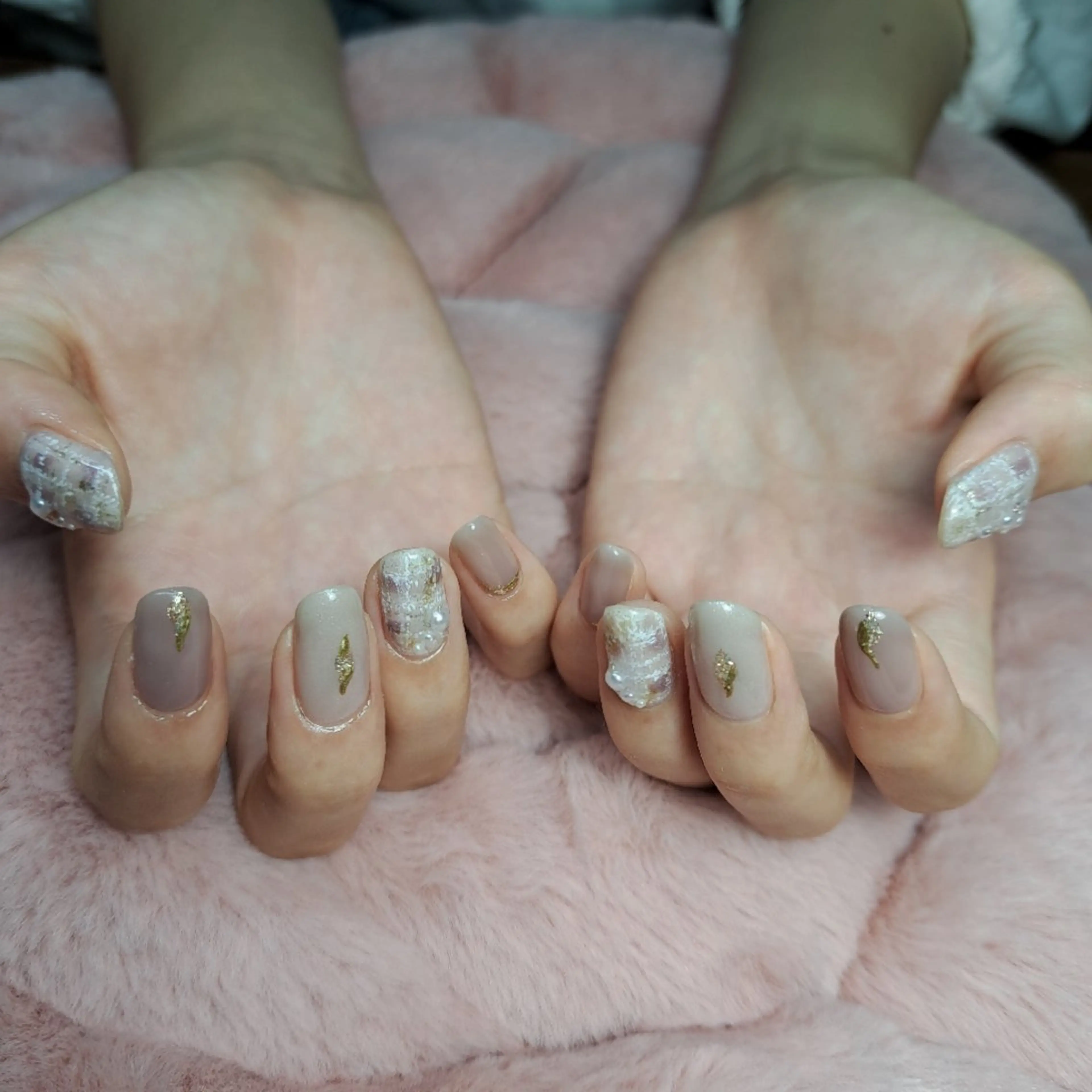 ネイル 持ち込み オフィスネイル HAYASHI  Nのネイルデザイン