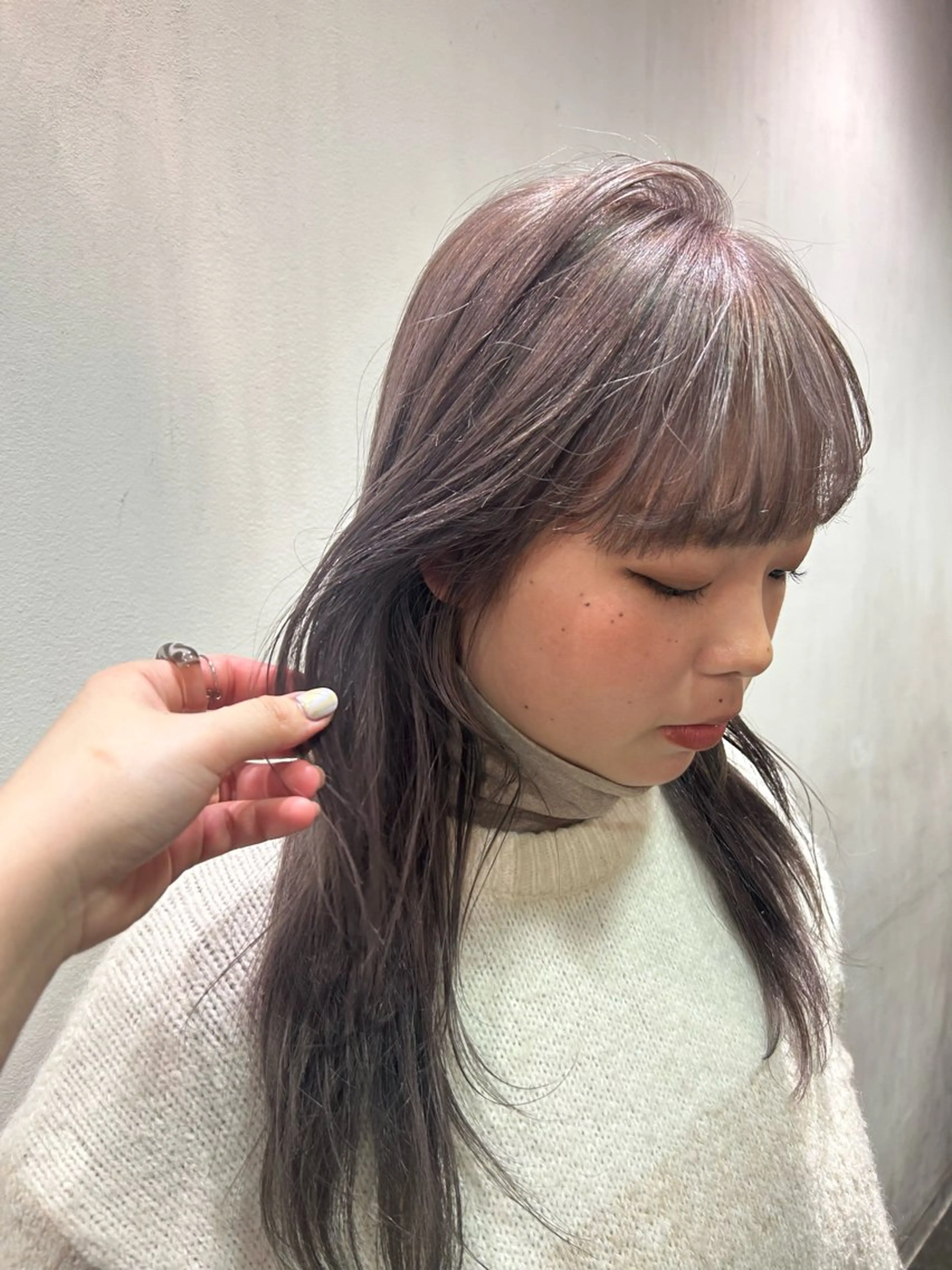 セミロング ヘアカラー トリートメント ハイトーン/ブリーチ 🧁soraのヘアスタイル