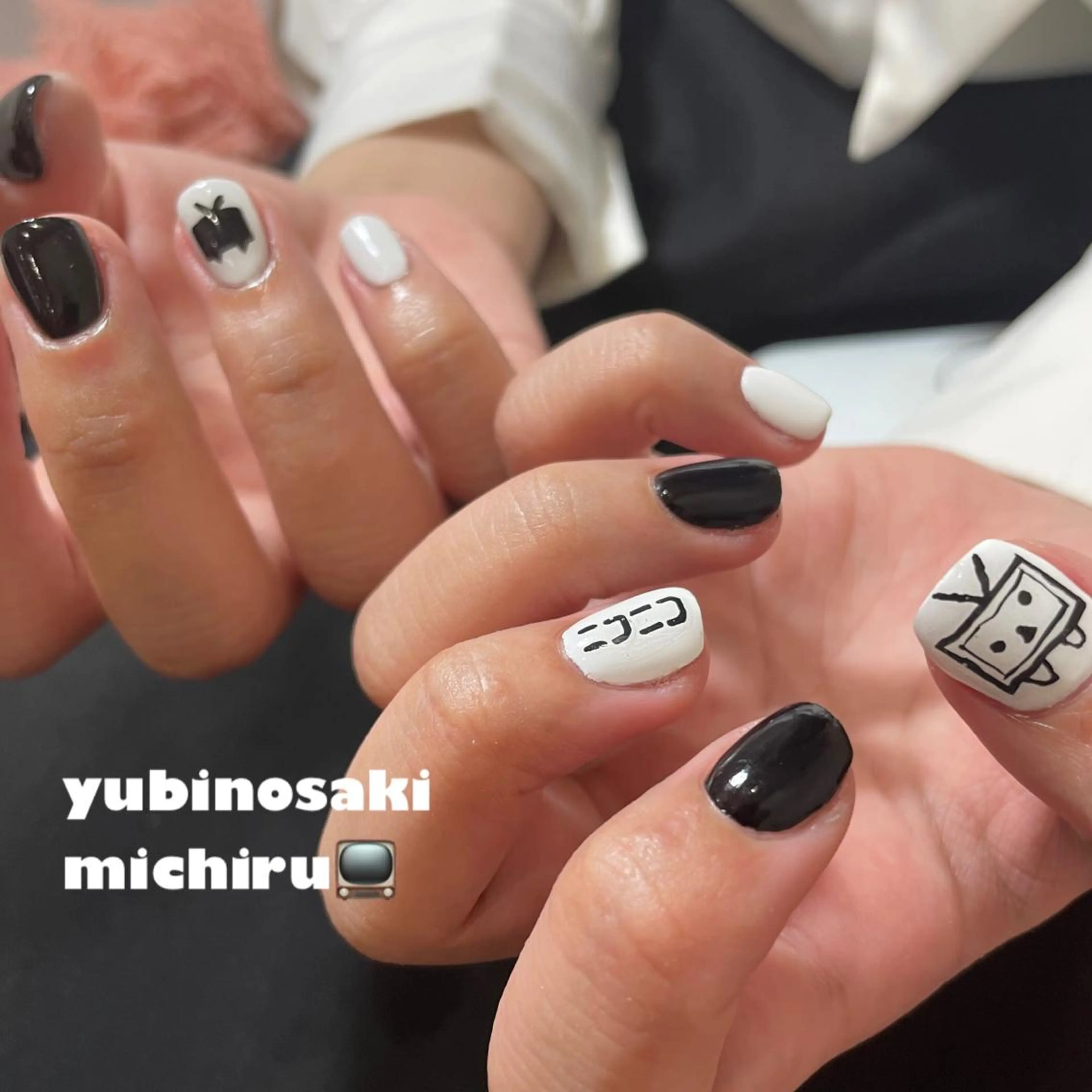 ネイル ハンドネイル フットネイル つめノ さきのネイルデザイン