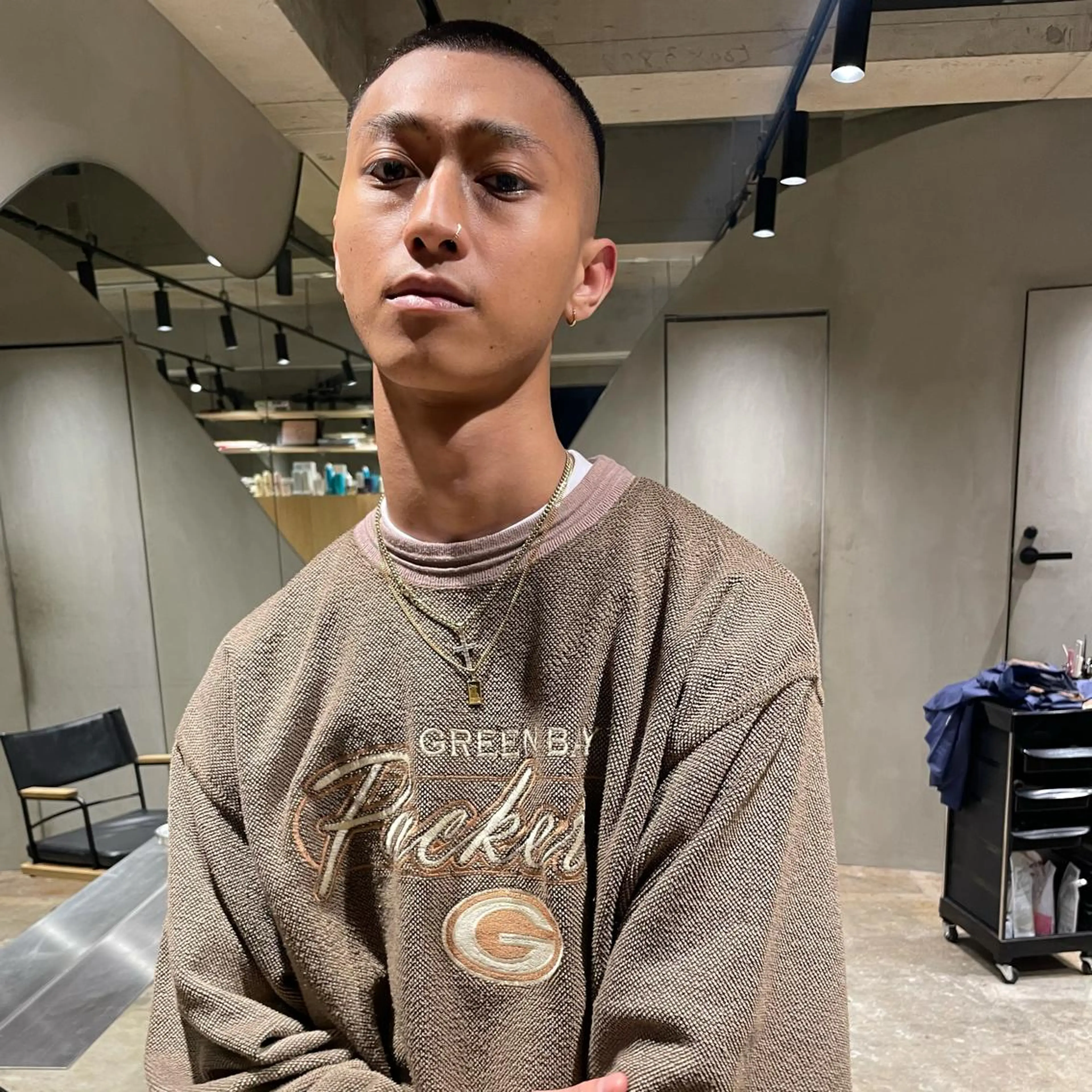 メンズ メンズブリーチ フェードカット メンズハイライト メンズハイトーン メンズインナーカラー カット 🌈圧倒的デザイン パーマ　関和希のヘアスタイル