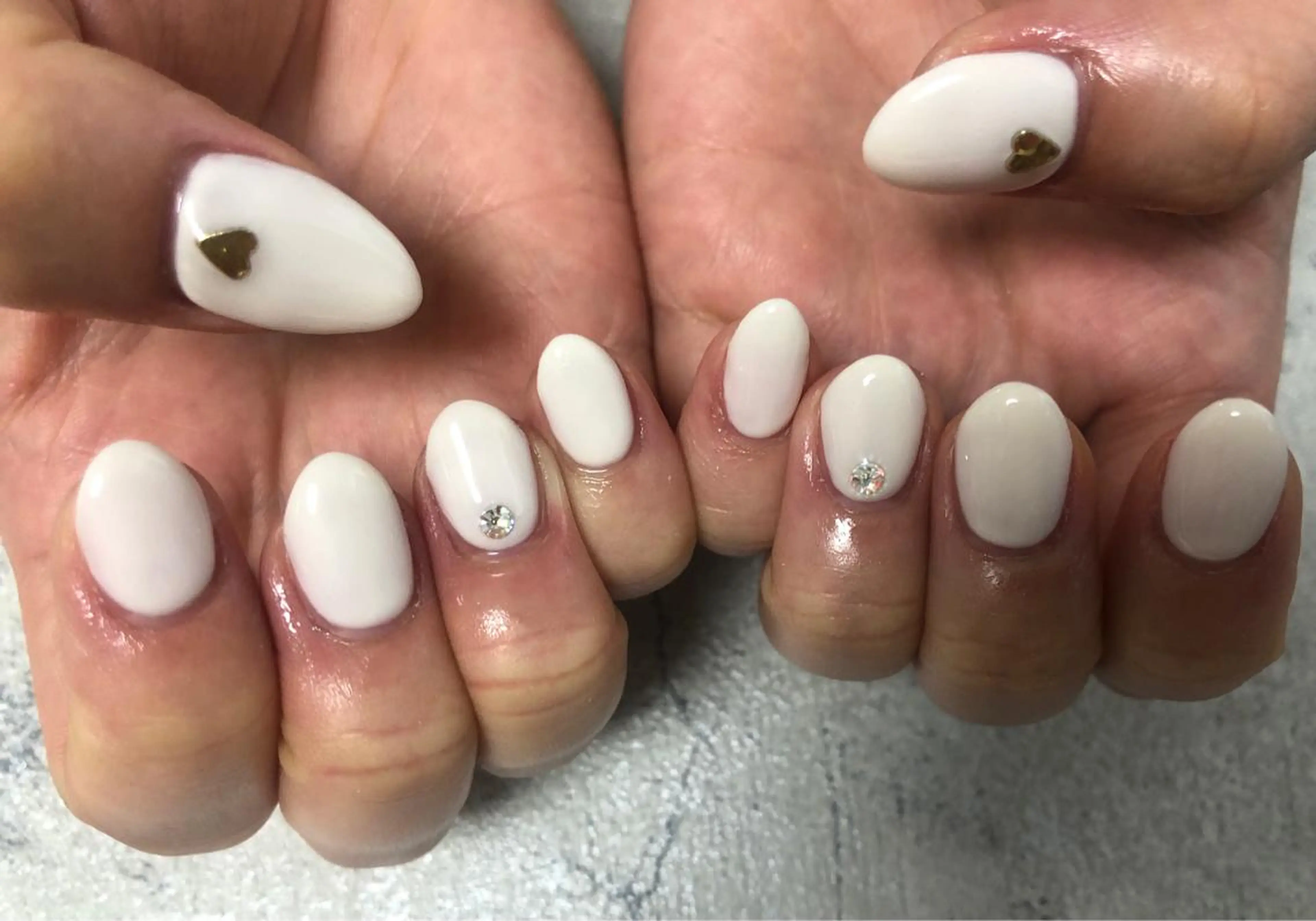 ネイル ワンカラーネイル ハンドネイル Mogu nail 二子玉川のネイルデザイン