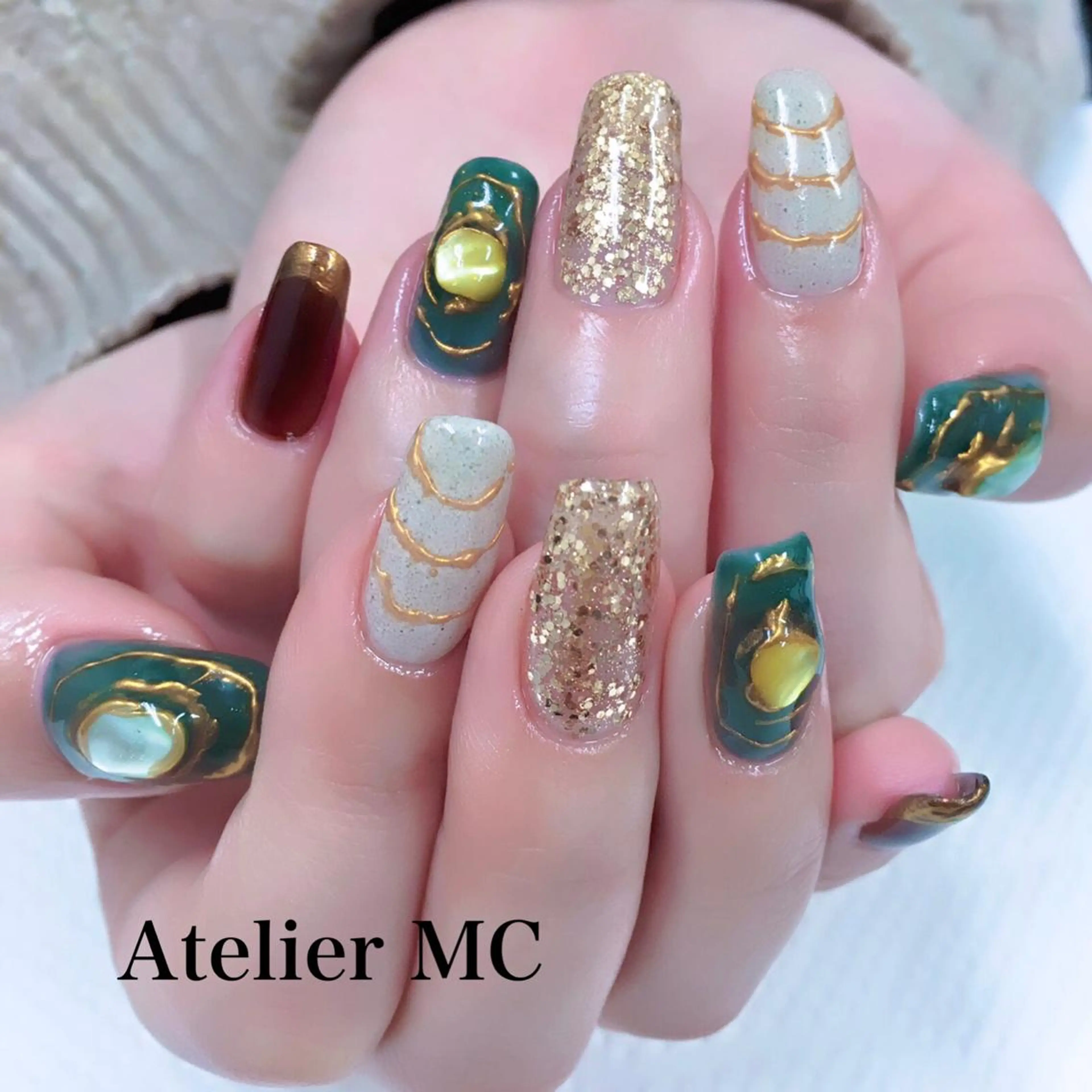 ネイル アトリエ エムシー 【新富町・東銀座】のネイルデザイン