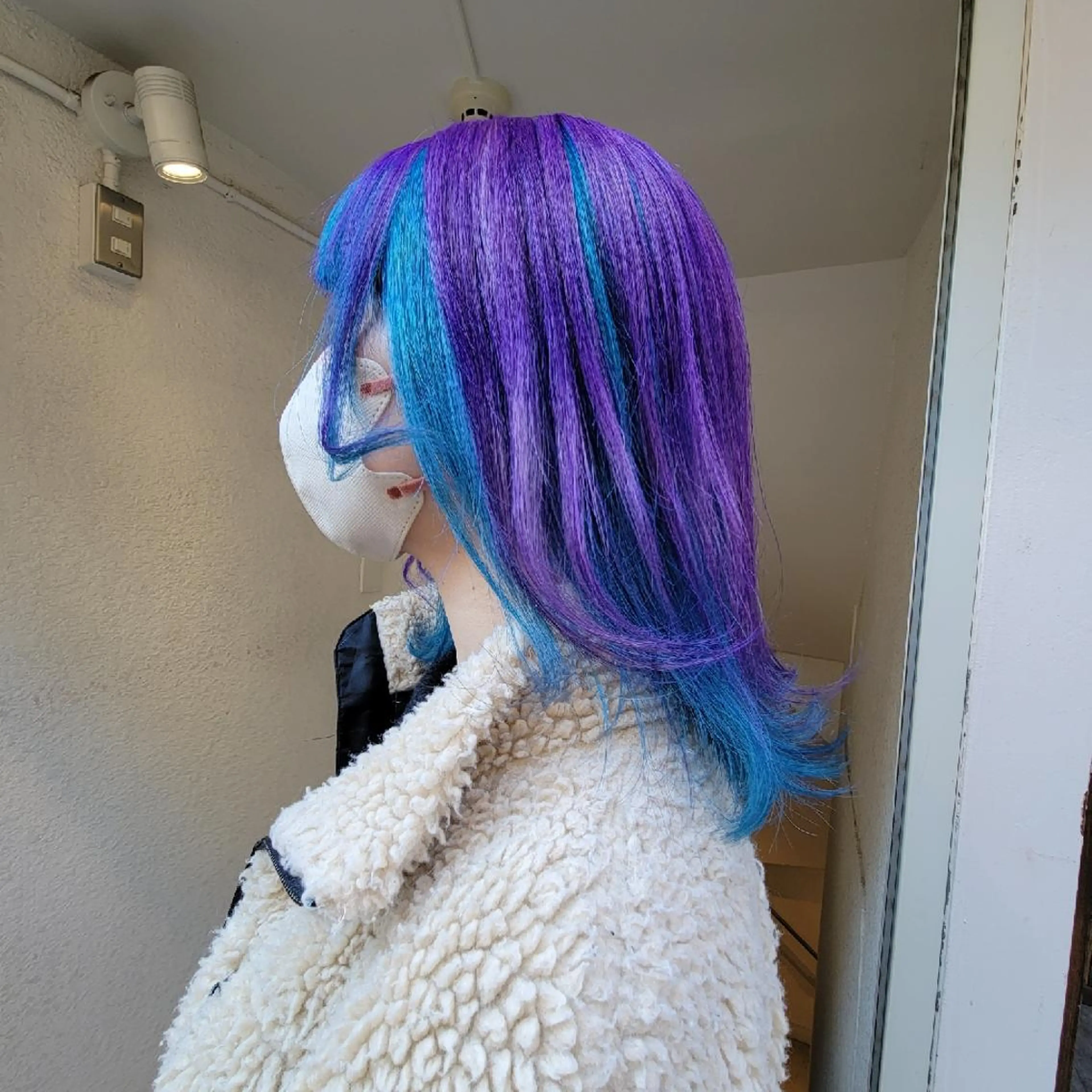 セミロング パープルカラー カット ヘアカラー トリートメント 🇰🇷透明感×ハイ トーン🌟tomoのヘアスタイル