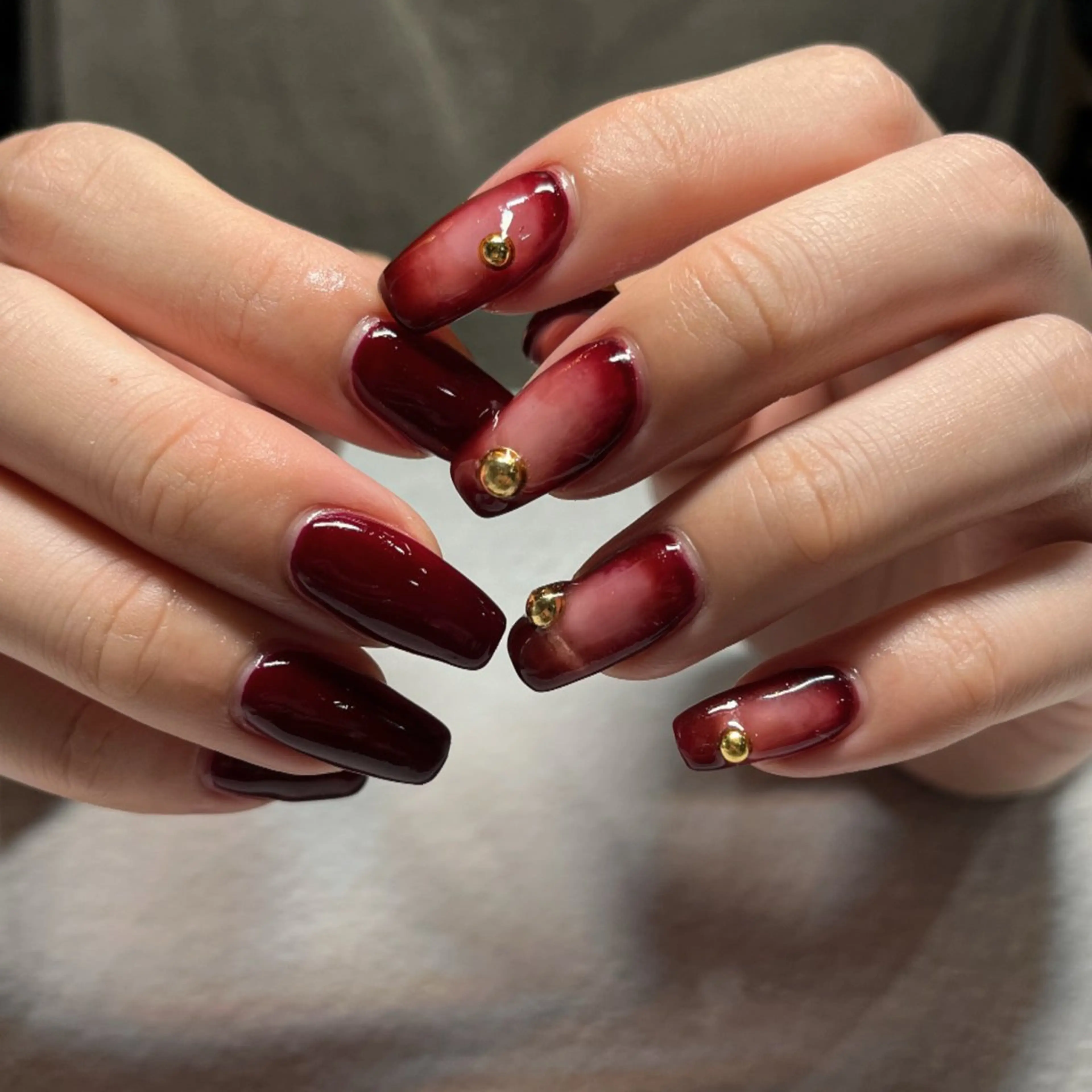 ネイル ハンドネイル フットネイル mieux IZUMiのネイルデザイン