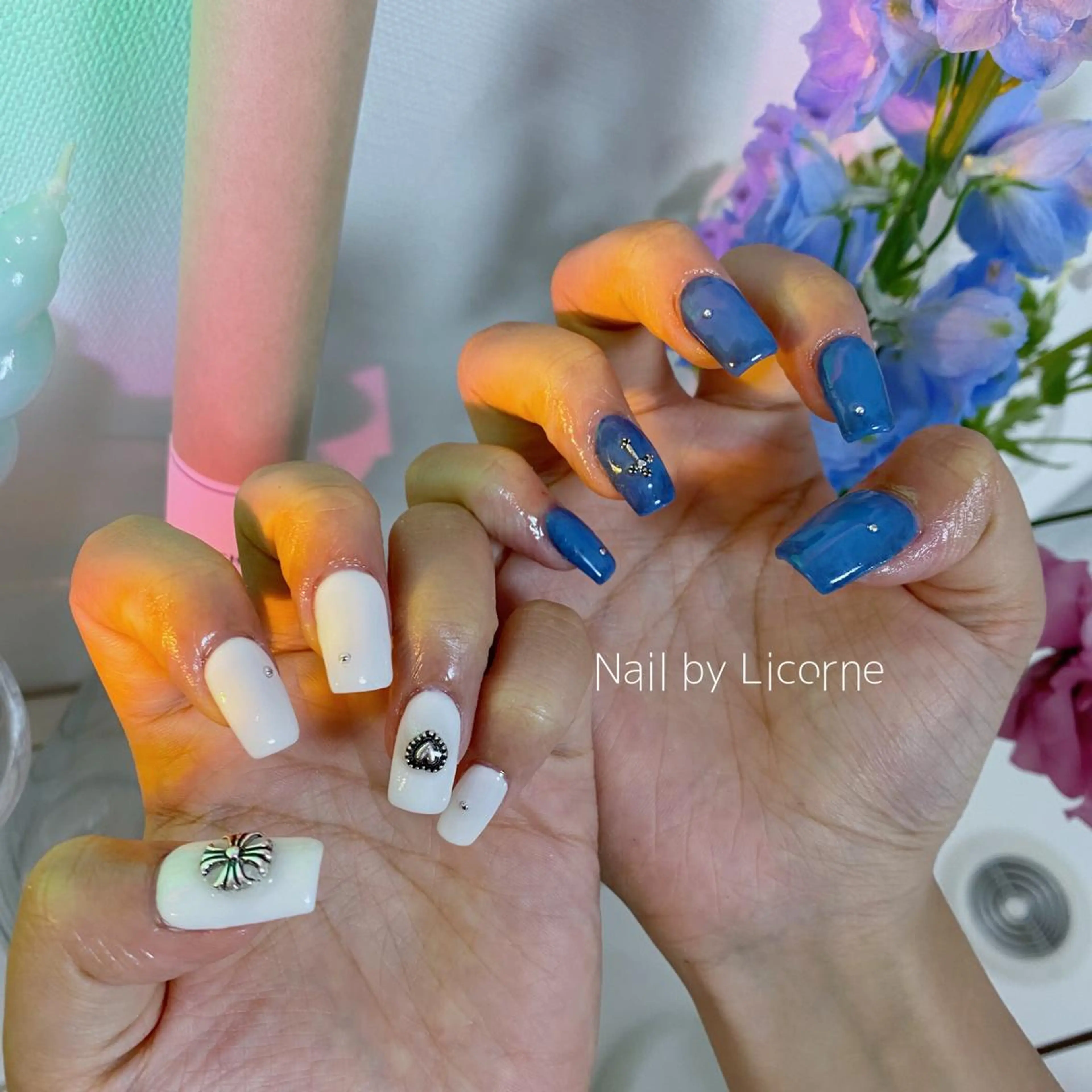 ネイル 氷ネイル・うるうるネイル 韓国ネイル 持ち込み ハンドネイル Nail by Licorneのネイルデザイン