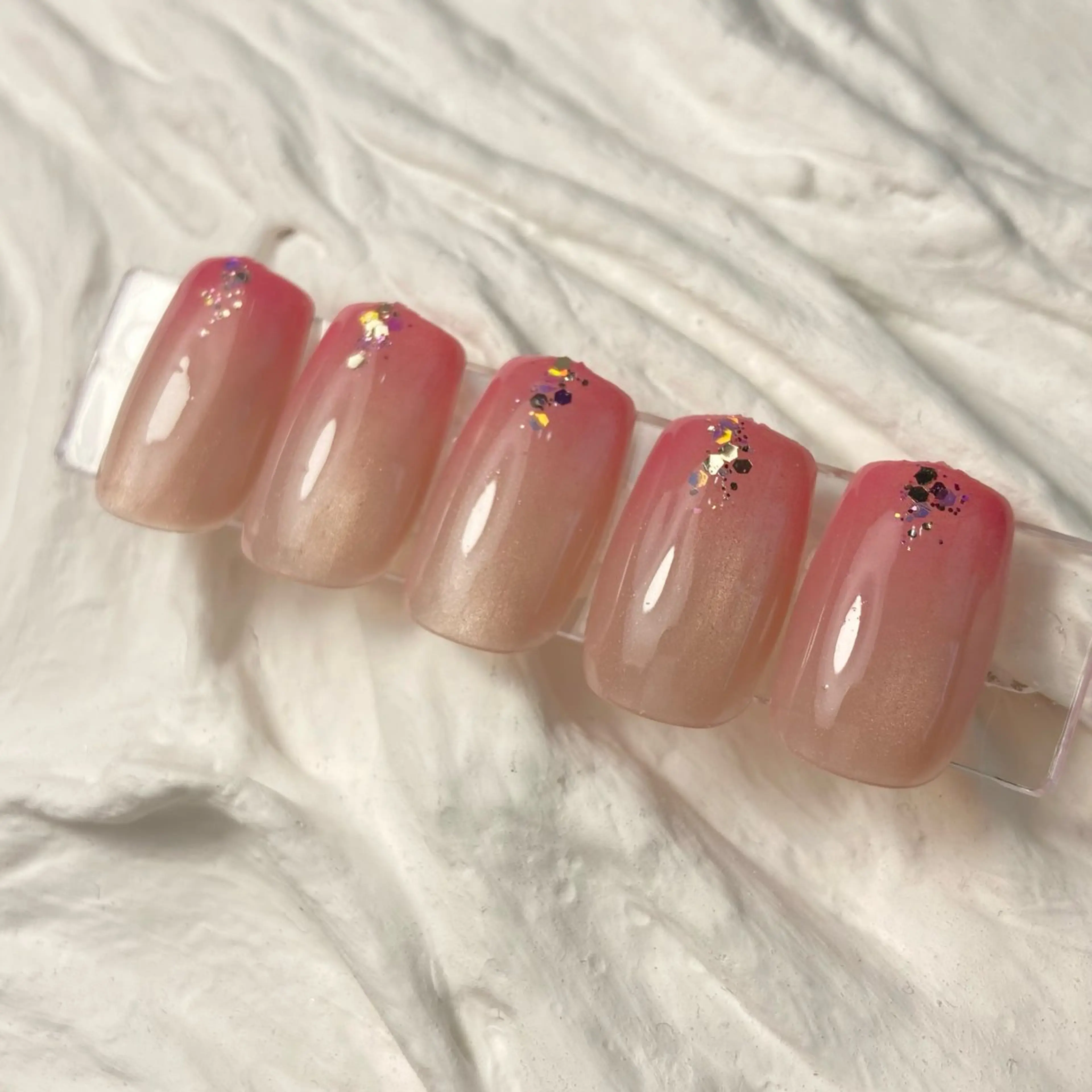 ネイル Legit nail salonのネイルデザイン