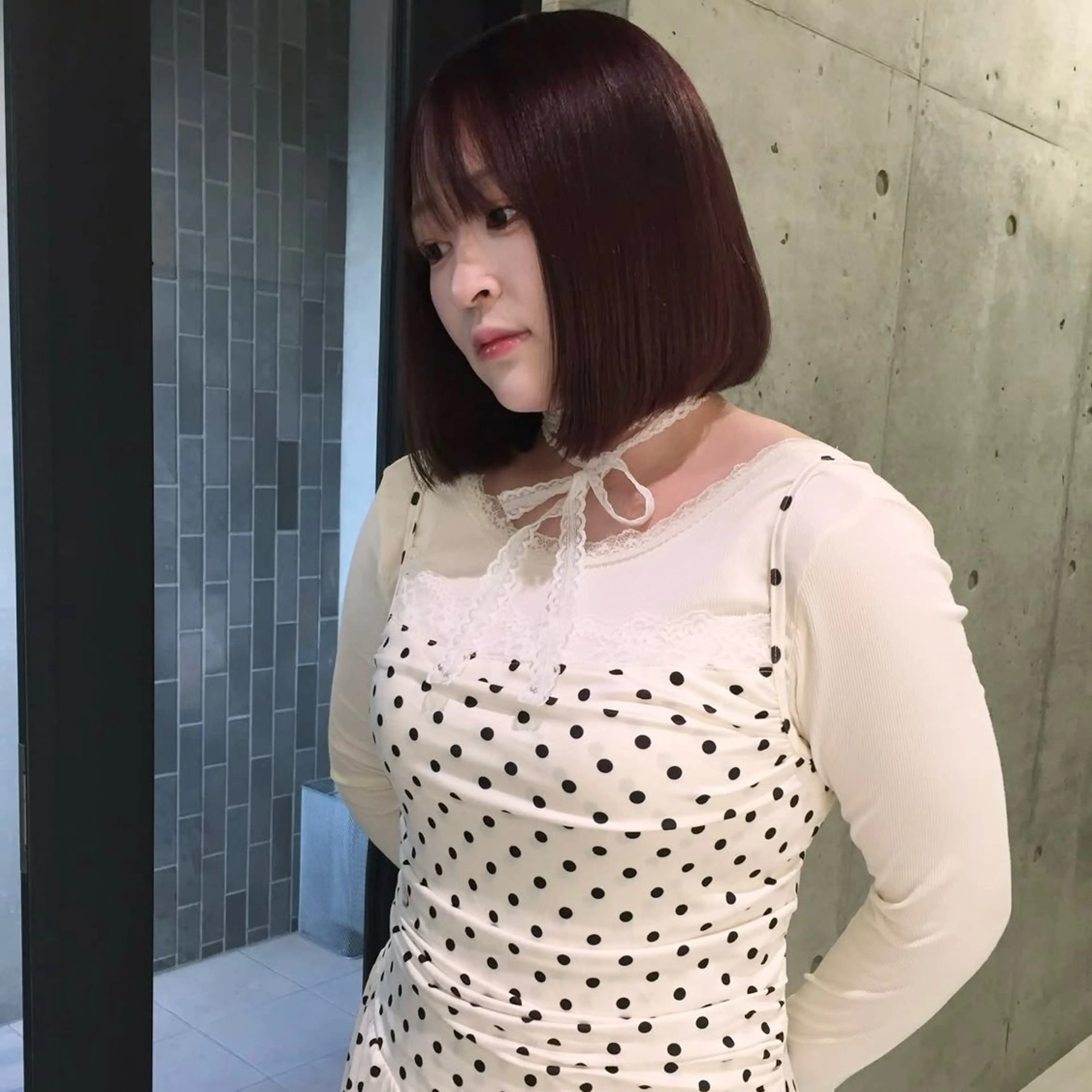 ショート カラー ブリーチ ダブルカラー ハイトーンカラー インナーカラー ブリーチなしカラー ヘアカラー 広香🪽ハイトーン/ レイヤー/ヘアセットのヘアスタイル