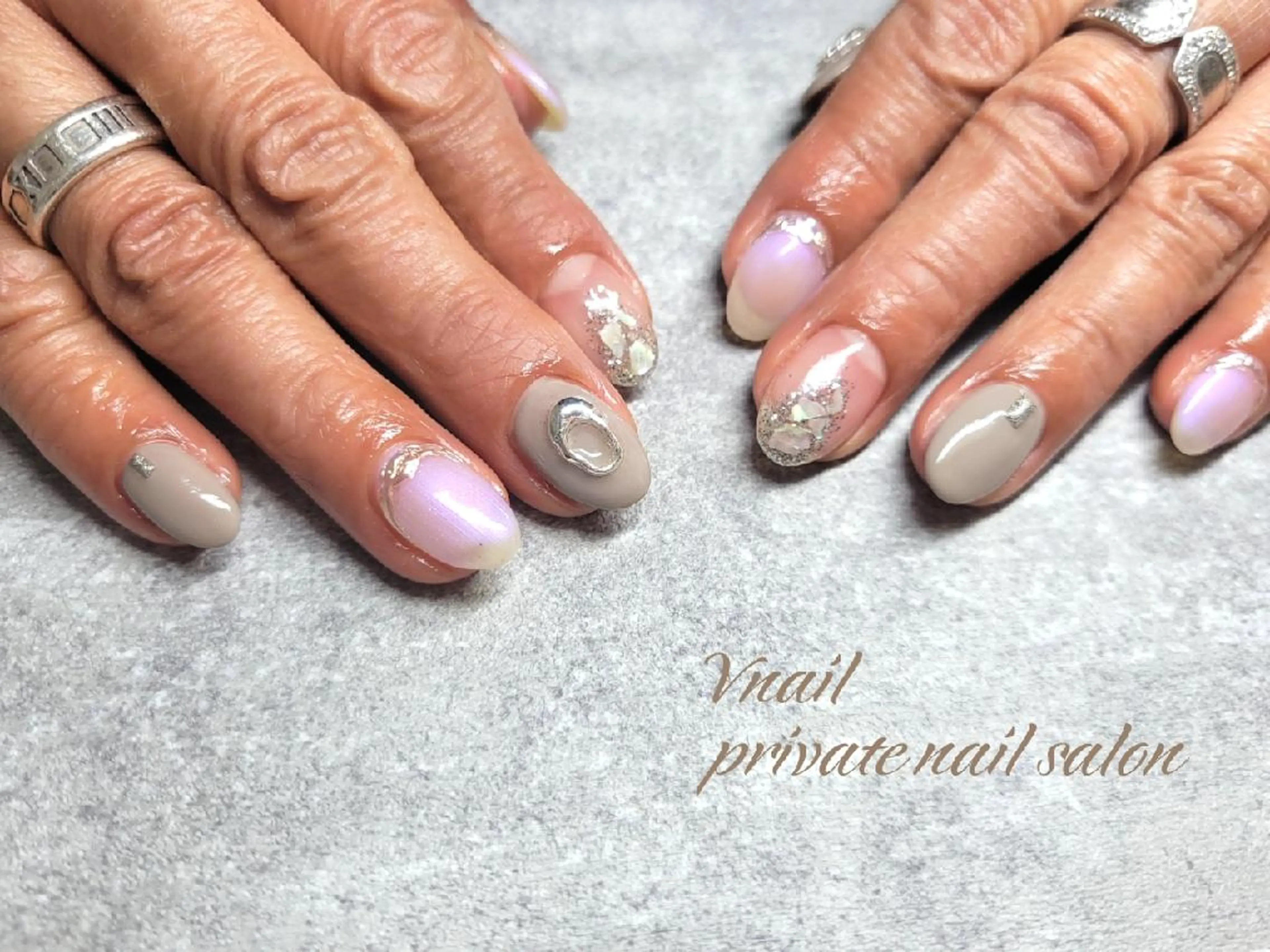 ネイル V. nailのネイルデザイン