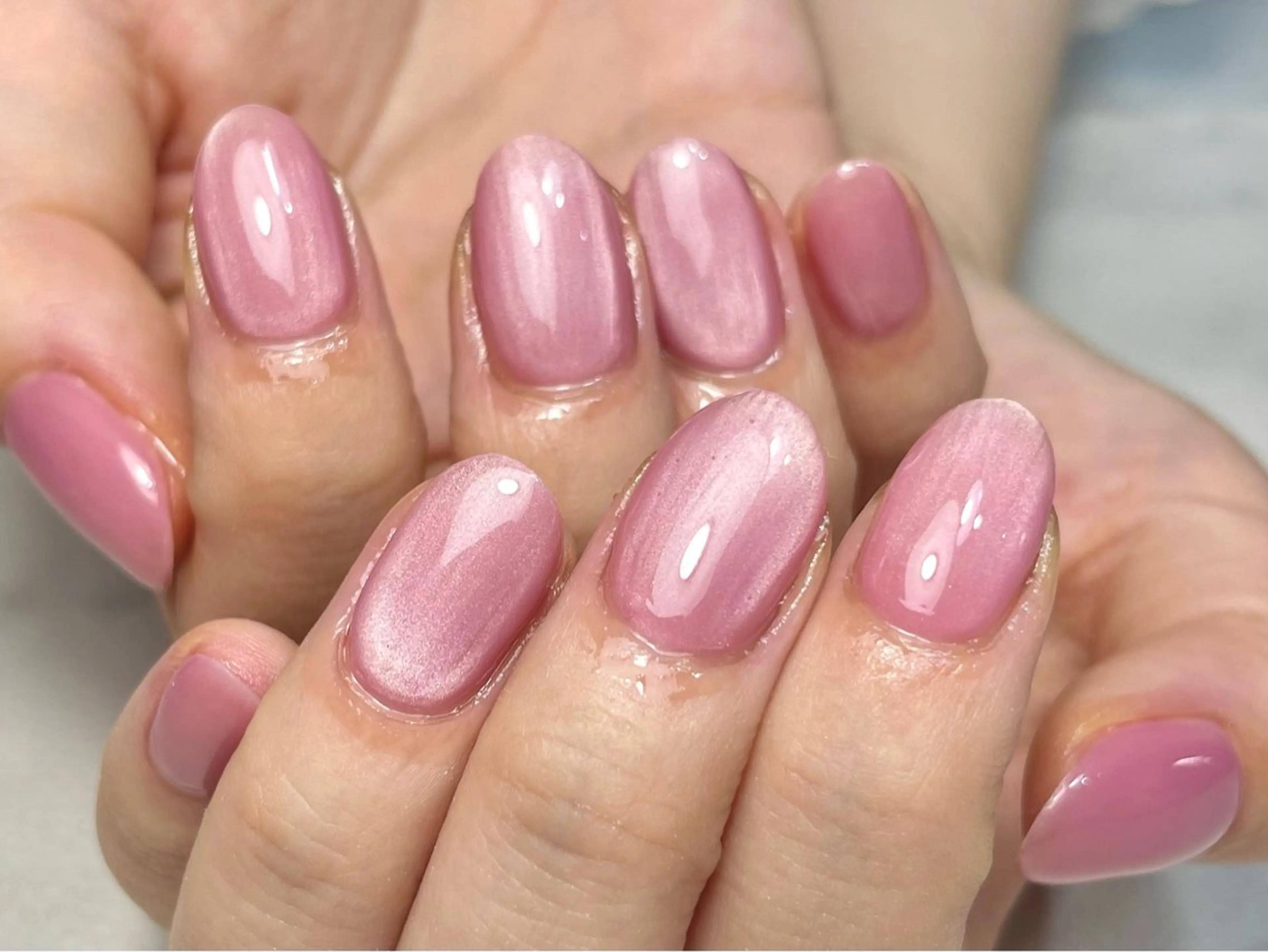 ネイル ブルー マグネットネイル ピンク 堀内 美里のネイルデザイン