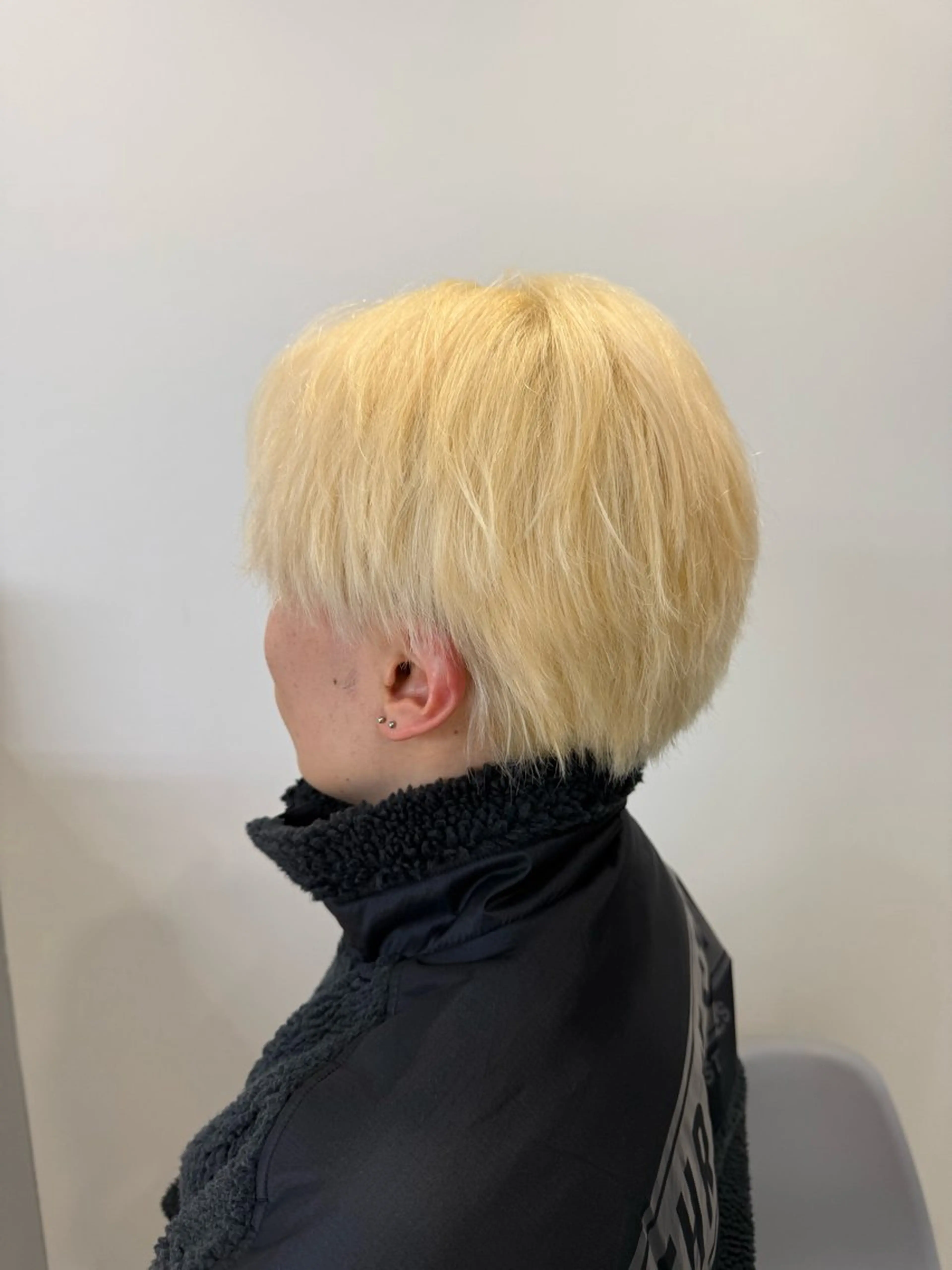 【学生様必見／格安／モデル様募集】カット+ブリーチ✨の写真