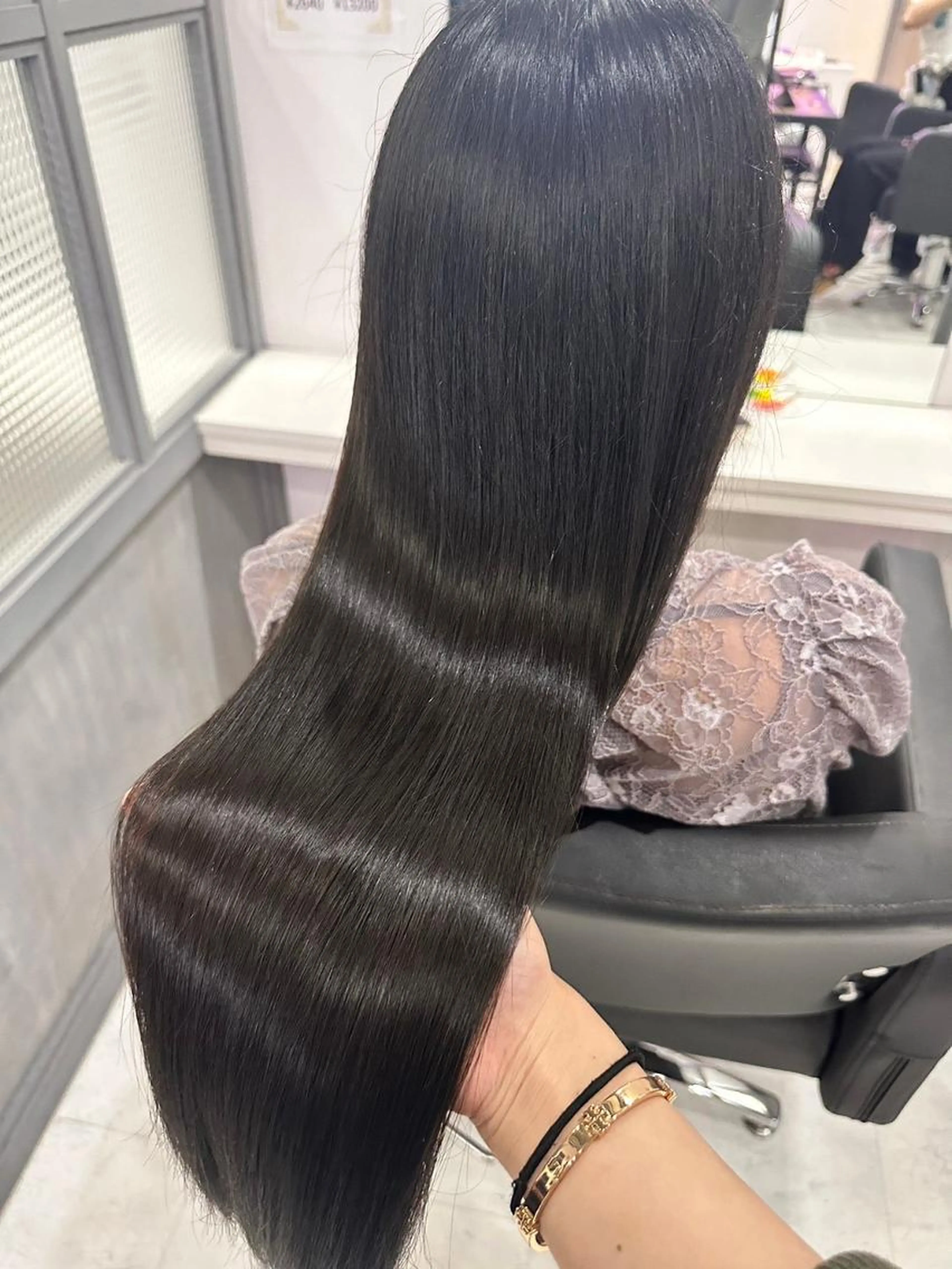 Aujua5STEP treatment➕超音波アイロン ➕ ヘアスタイリング 【原宿　表参道　髪質改善　トリトメント】の写真