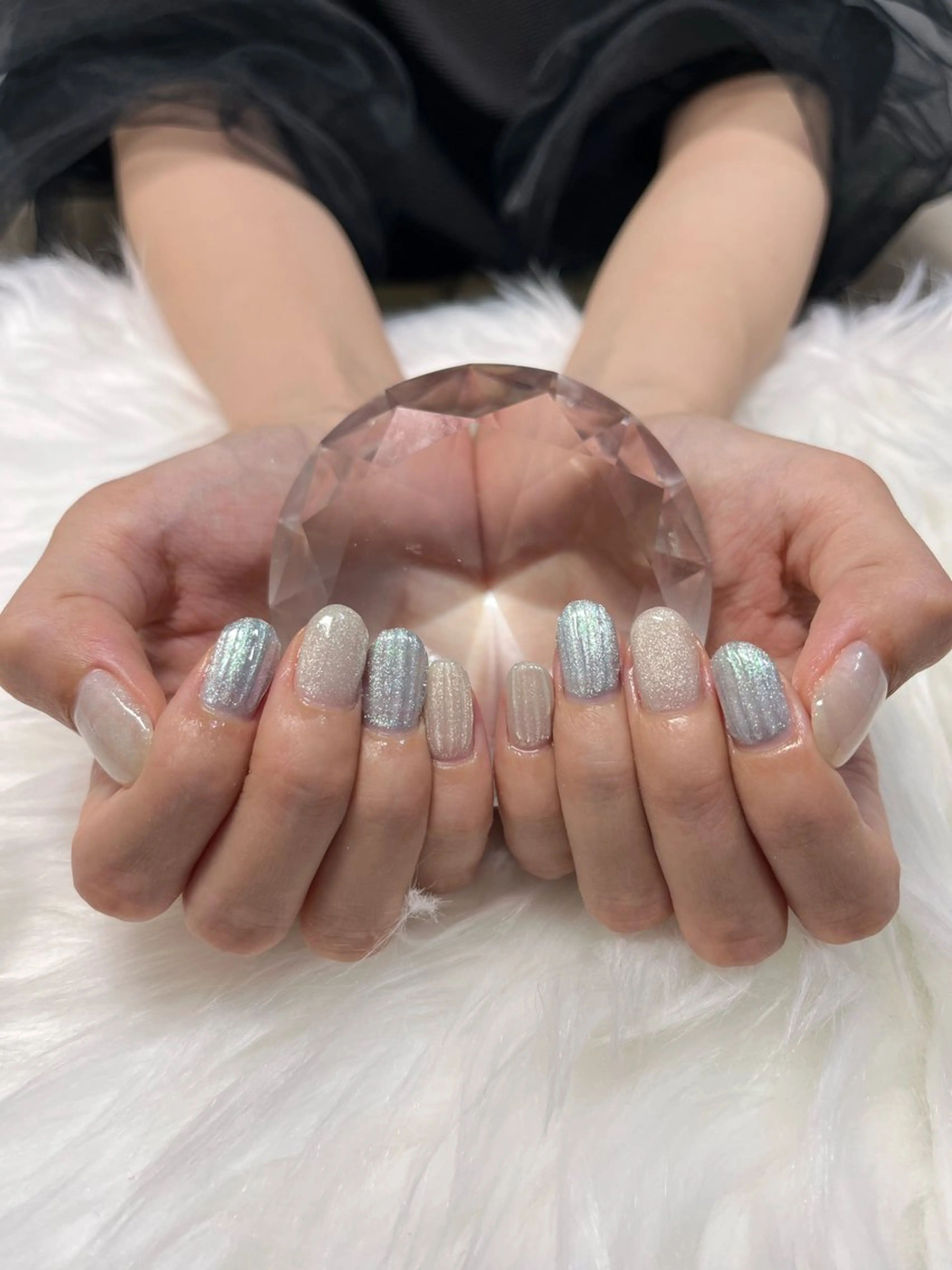 ネイル マグネットネイル ハンドネイル Luxy YUKIのネイルデザイン