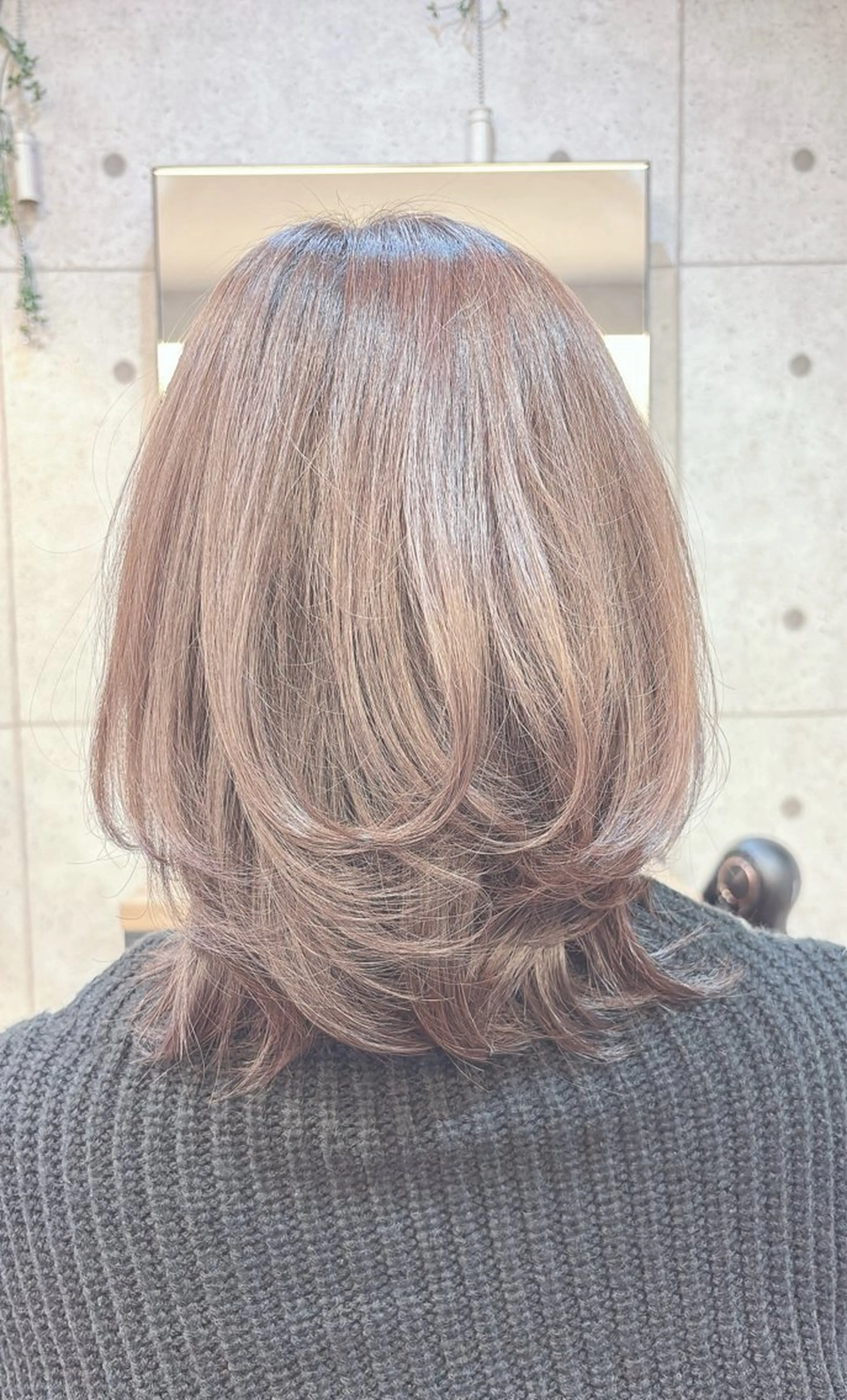 ミディアム mio .mu-se 藤ヶ丘のヘアスタイル