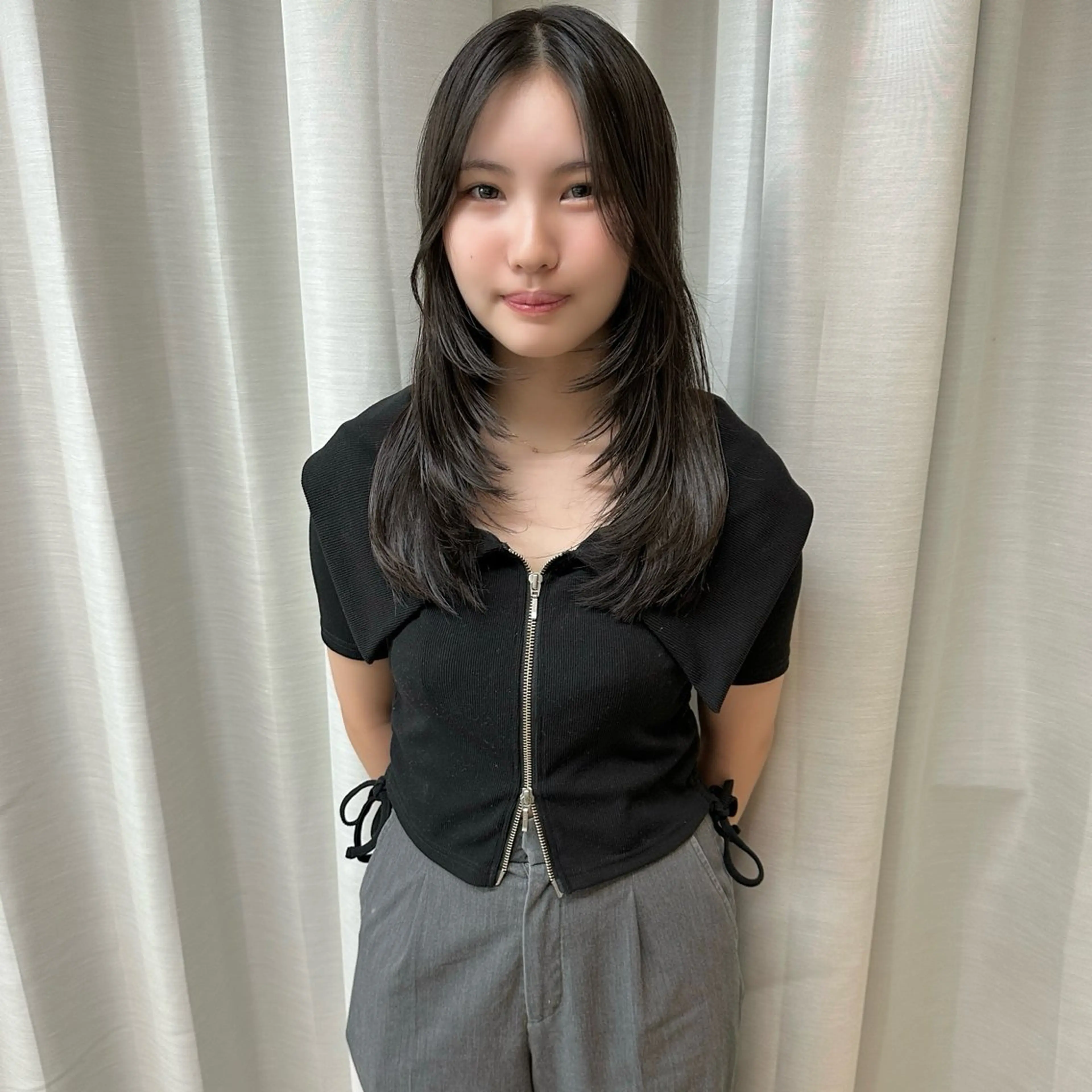 セミロング はちすか るかのヘアスタイル