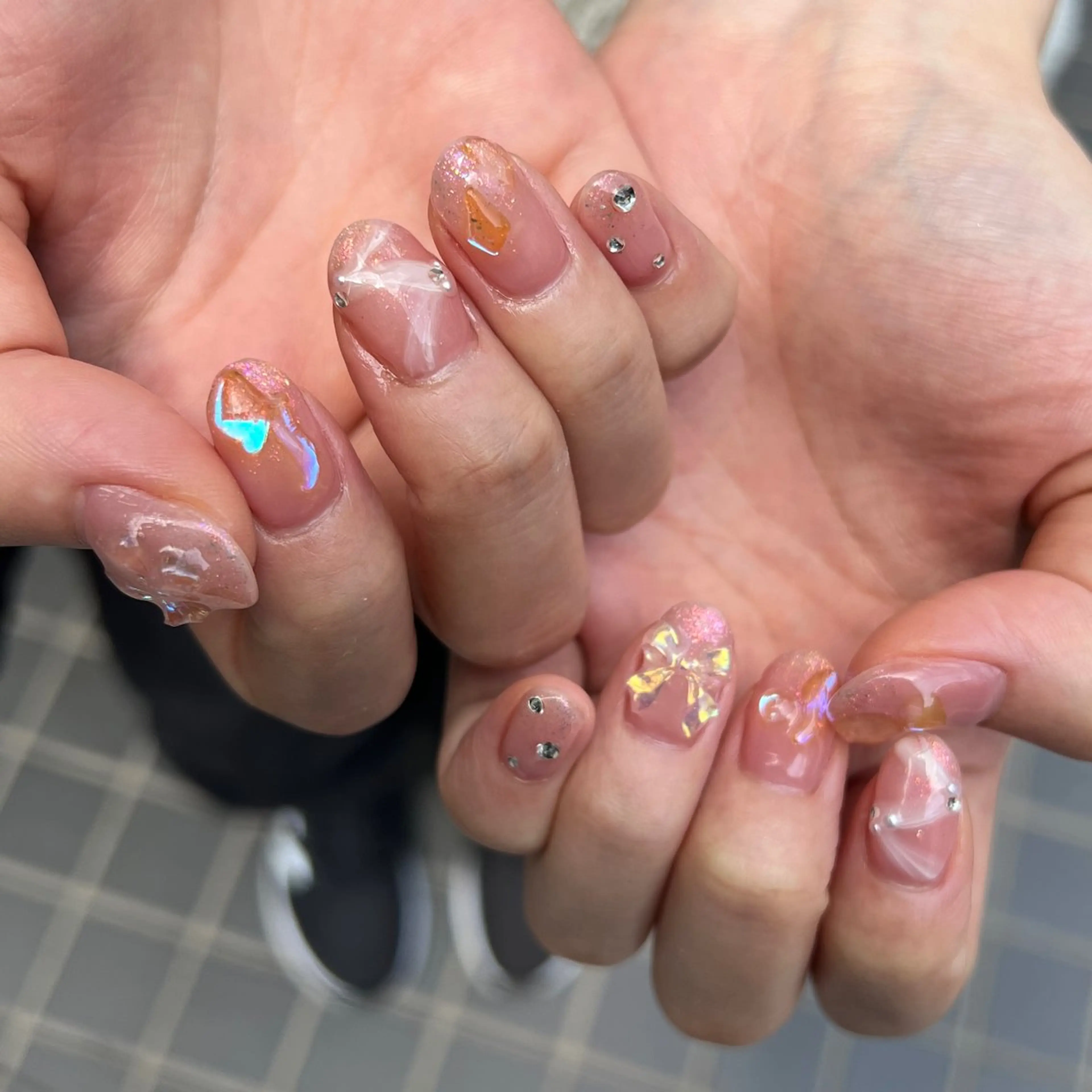 ネイル ハンドネイル 河野 弥月のネイルデザイン