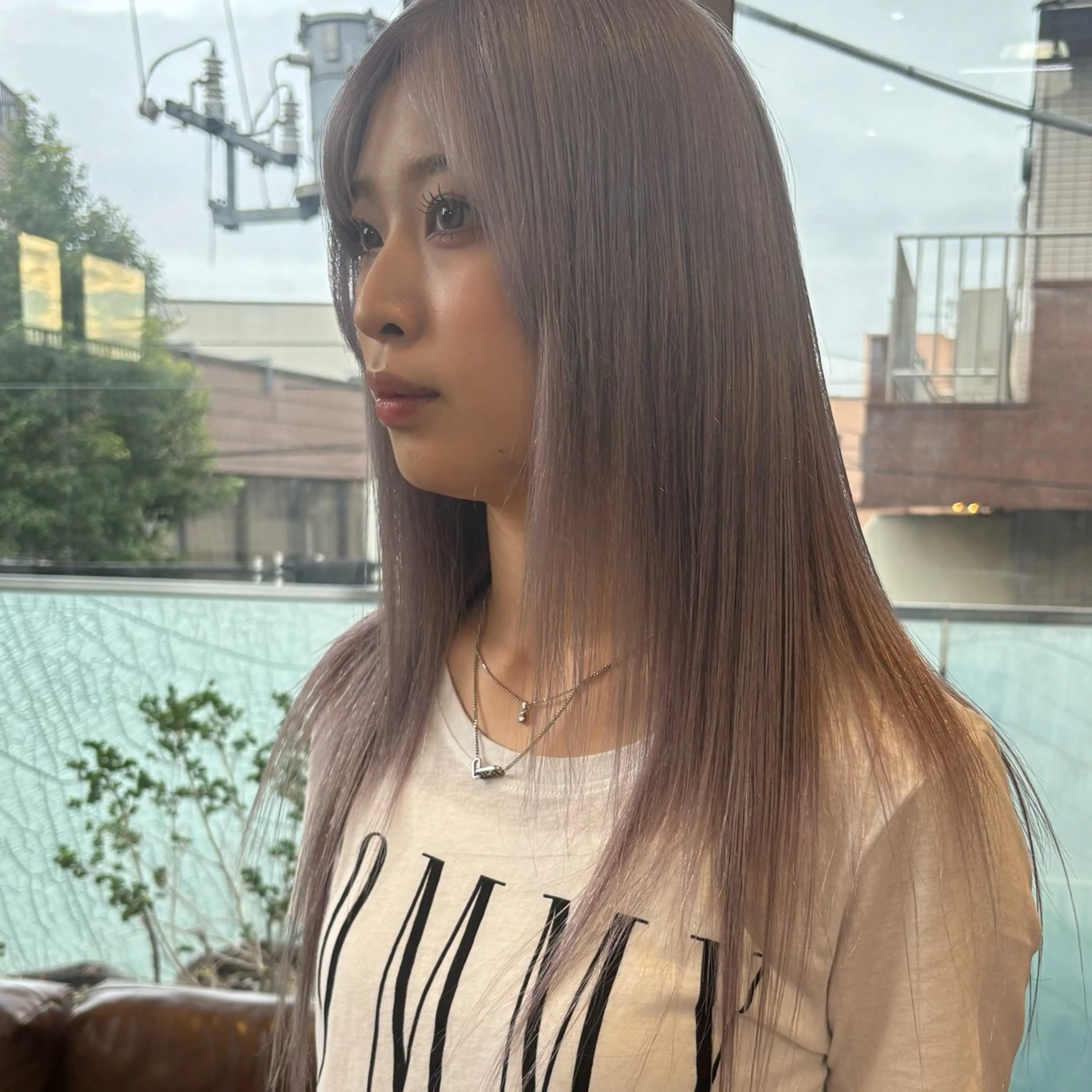 ロング カラー ラベンダーカラー ブリーチカラー特化 🌱/渡邉日向のヘアスタイル