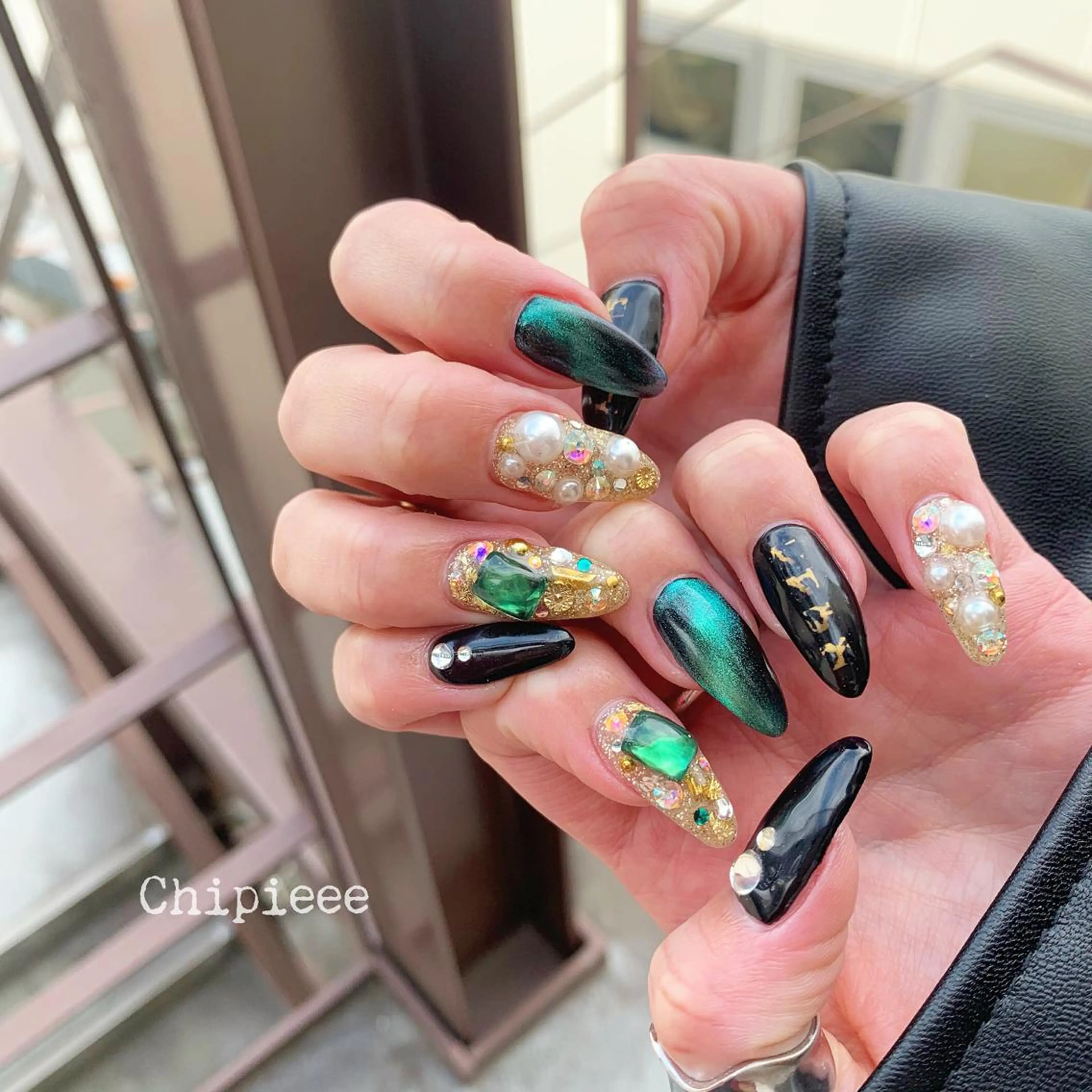 ネイル ハンドネイル revia所属・ERI Nailistのネイルデザイン