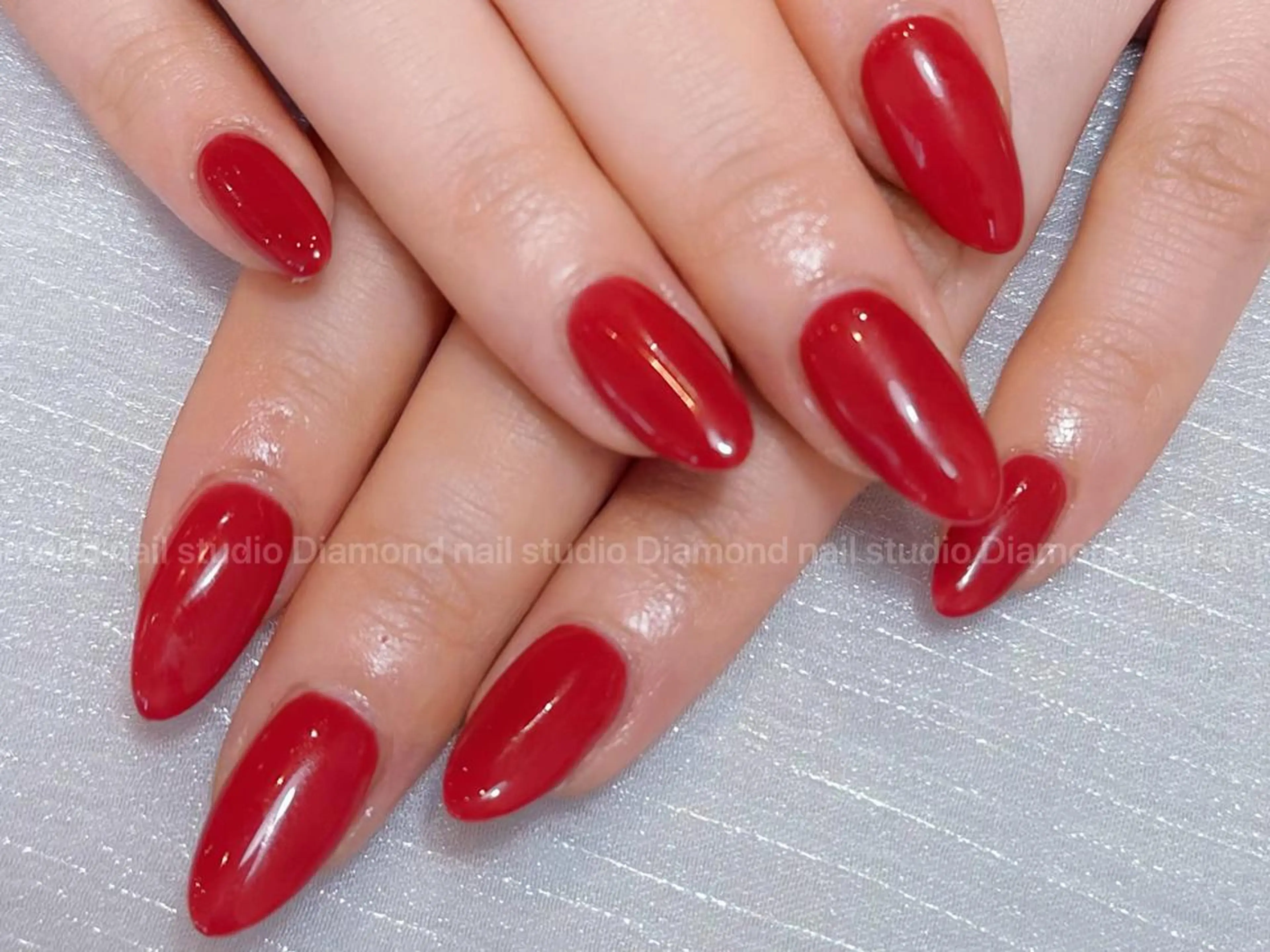 ネイル アートネイル オーロラネイル ガーリー キラキラネイル 韓国ネイル ハンドネイル Diamond ✨のネイルデザイン