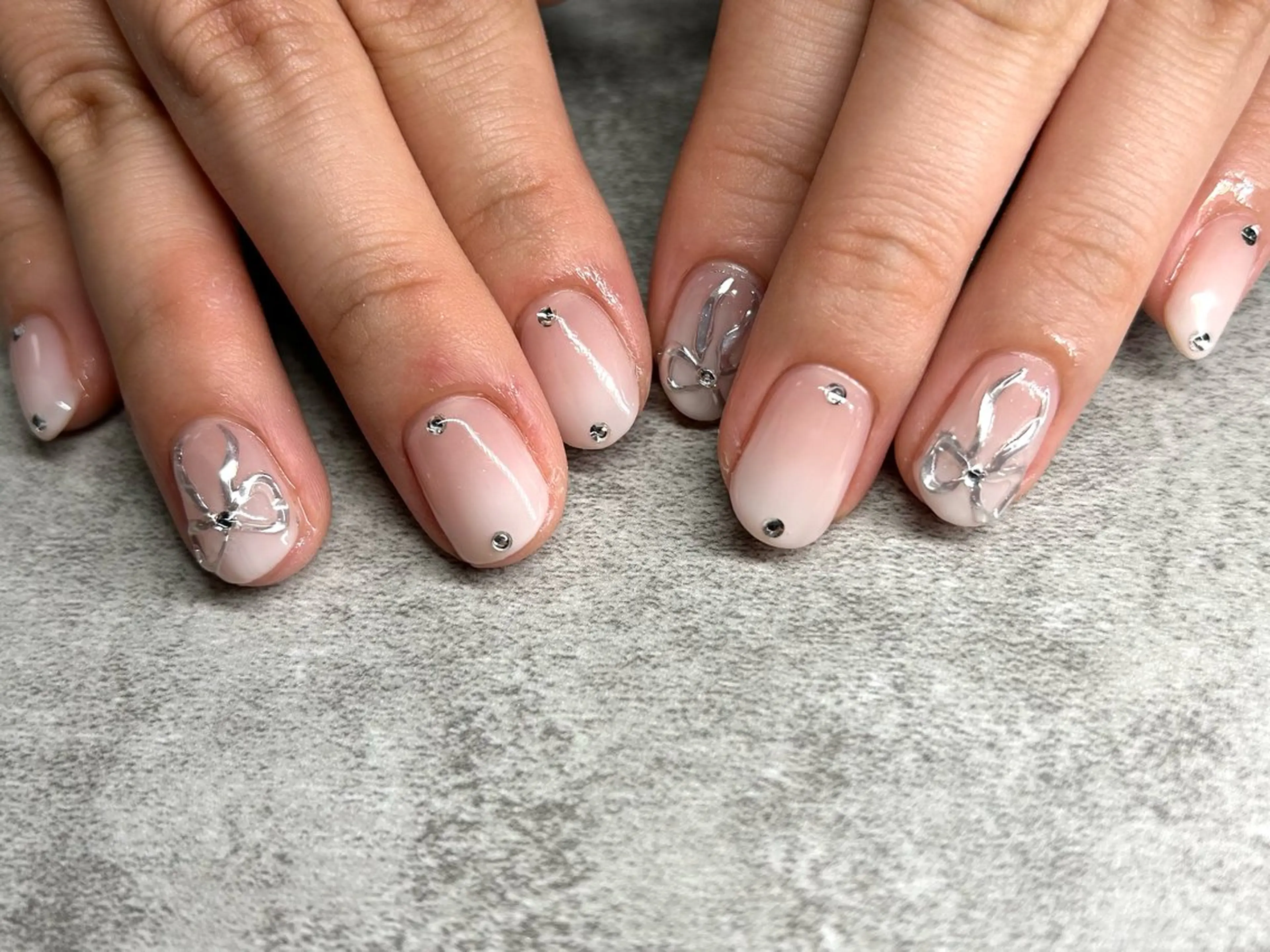 ネイル アートネイル ジェルネイル ハンドネイル MiiTow nailのネイルデザイン