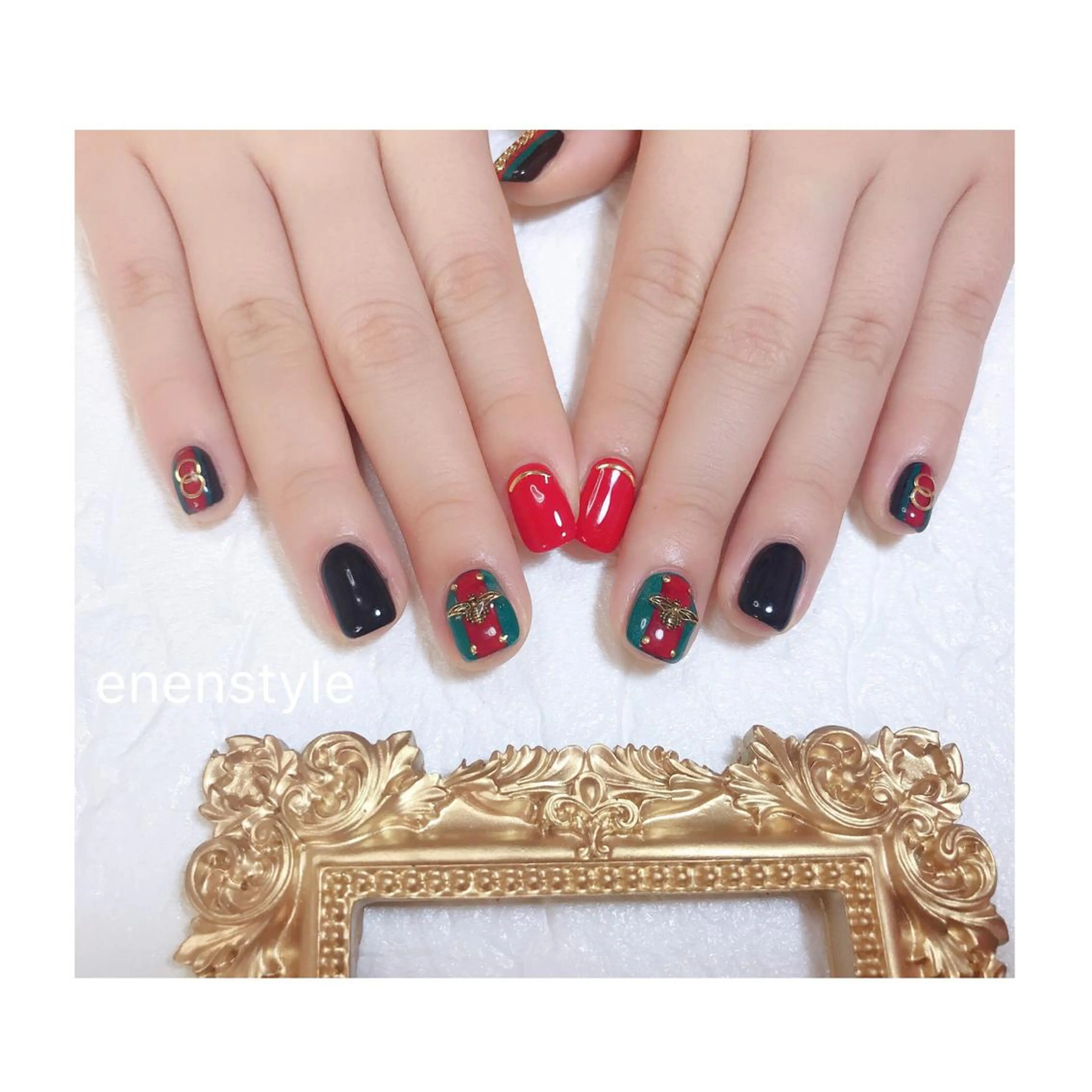 ショート ネイル ジェルネイル ニュアンスネイル オフィスネイル ワンカラーネイル シンプルネイル ハンドネイル 👑enen style👑のネイルデザイン