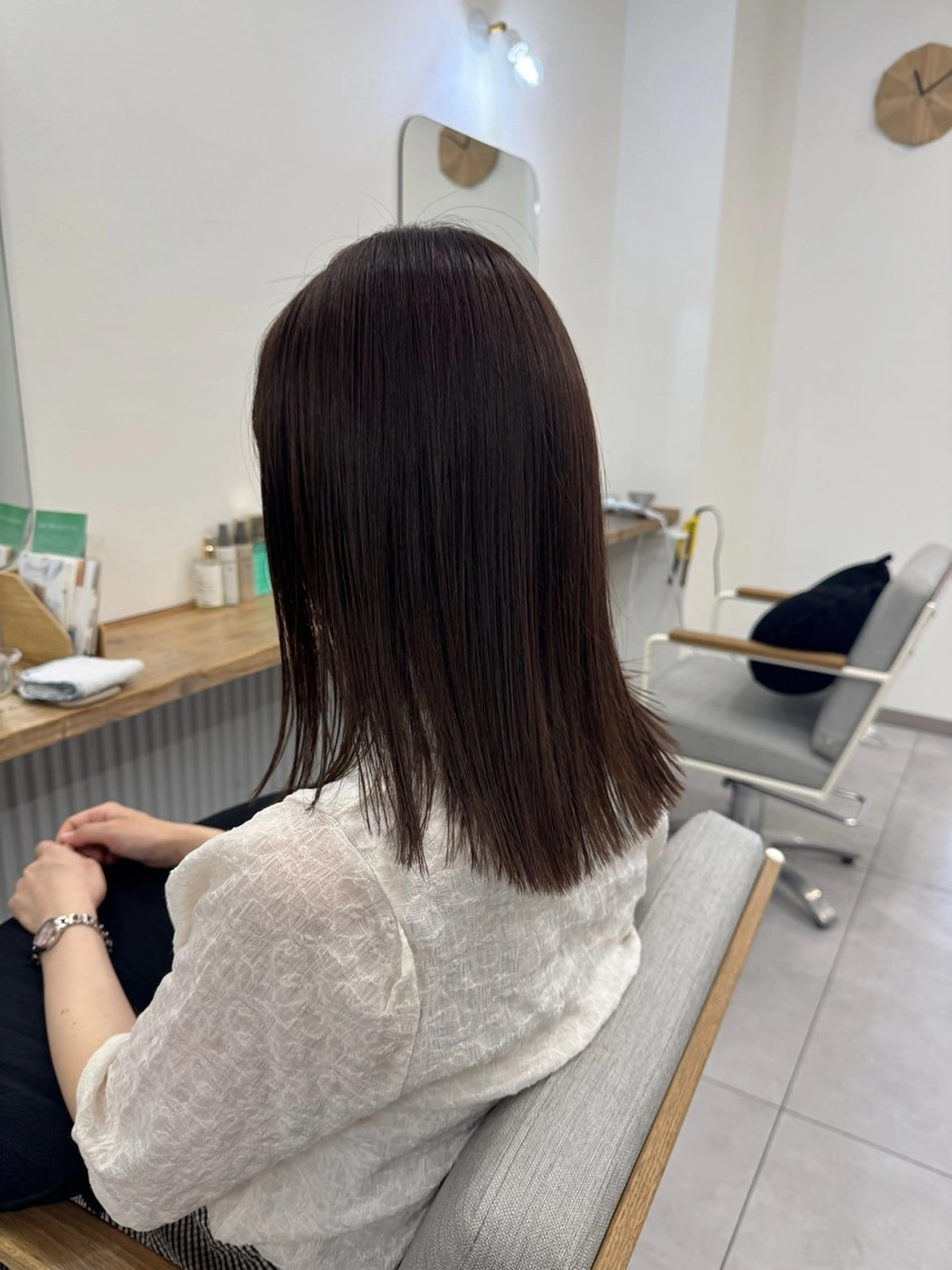 セミロング カラー Era　酒井秀則 【松山市駅徒歩1分】のヘアスタイル