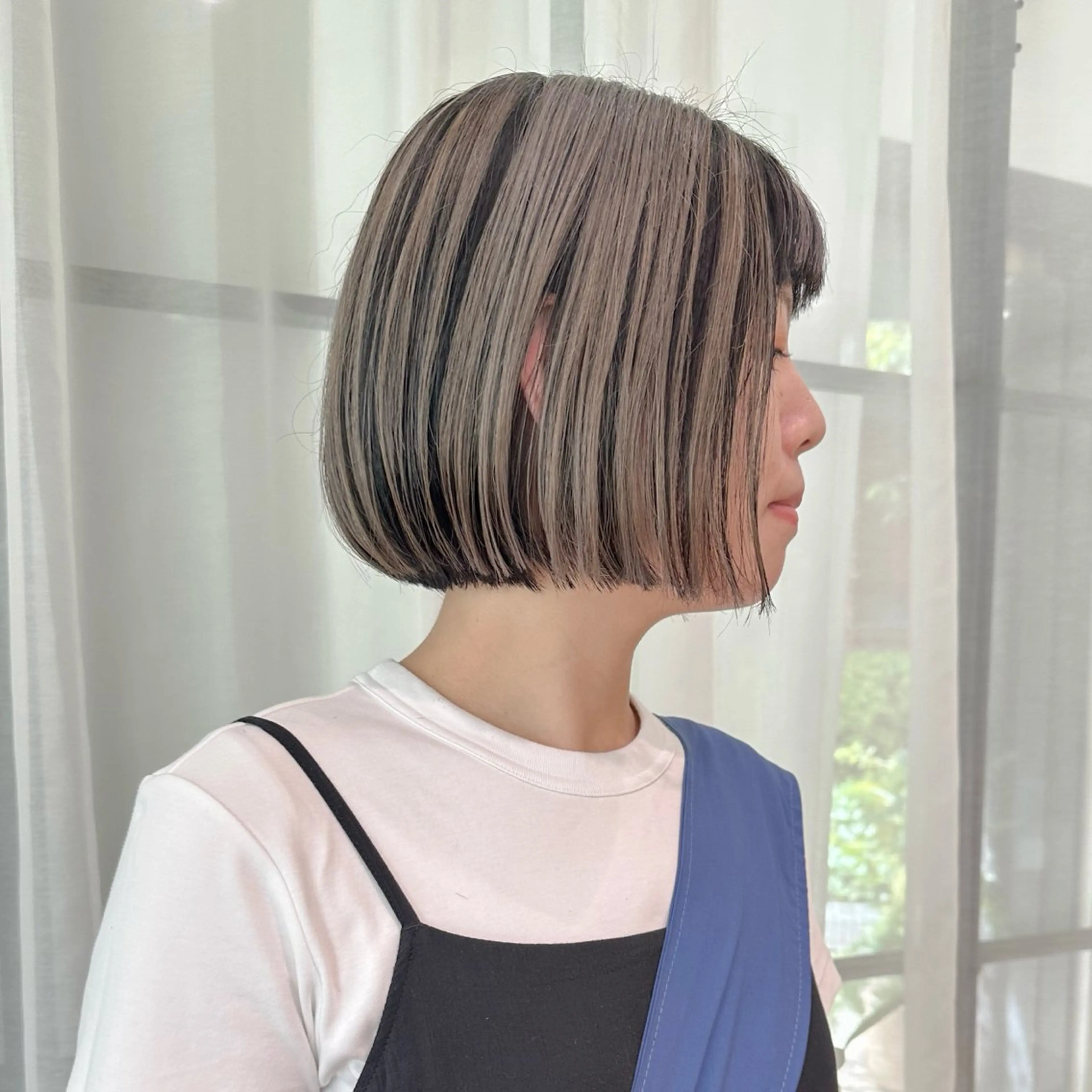 ミディアム ヘアカラー 平野恵/透明感カラー ブリーチ/ボブのヘアスタイル