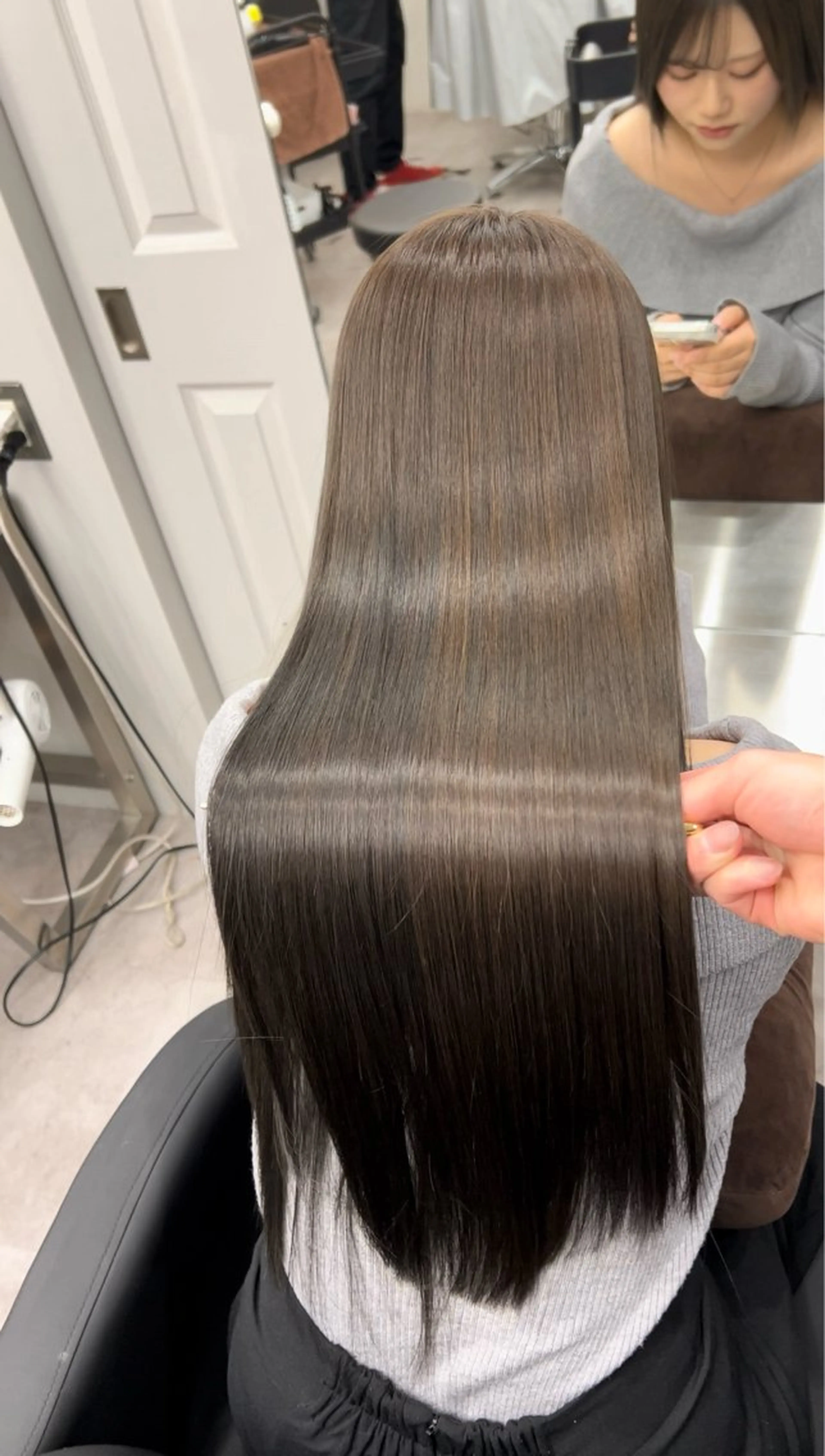 ロング 髪質改善 縮毛矯正 トリートメント カット ヘアカラー トリートメント 🫧髪質改善 講師🫧🍎幹細胞のヘアスタイル