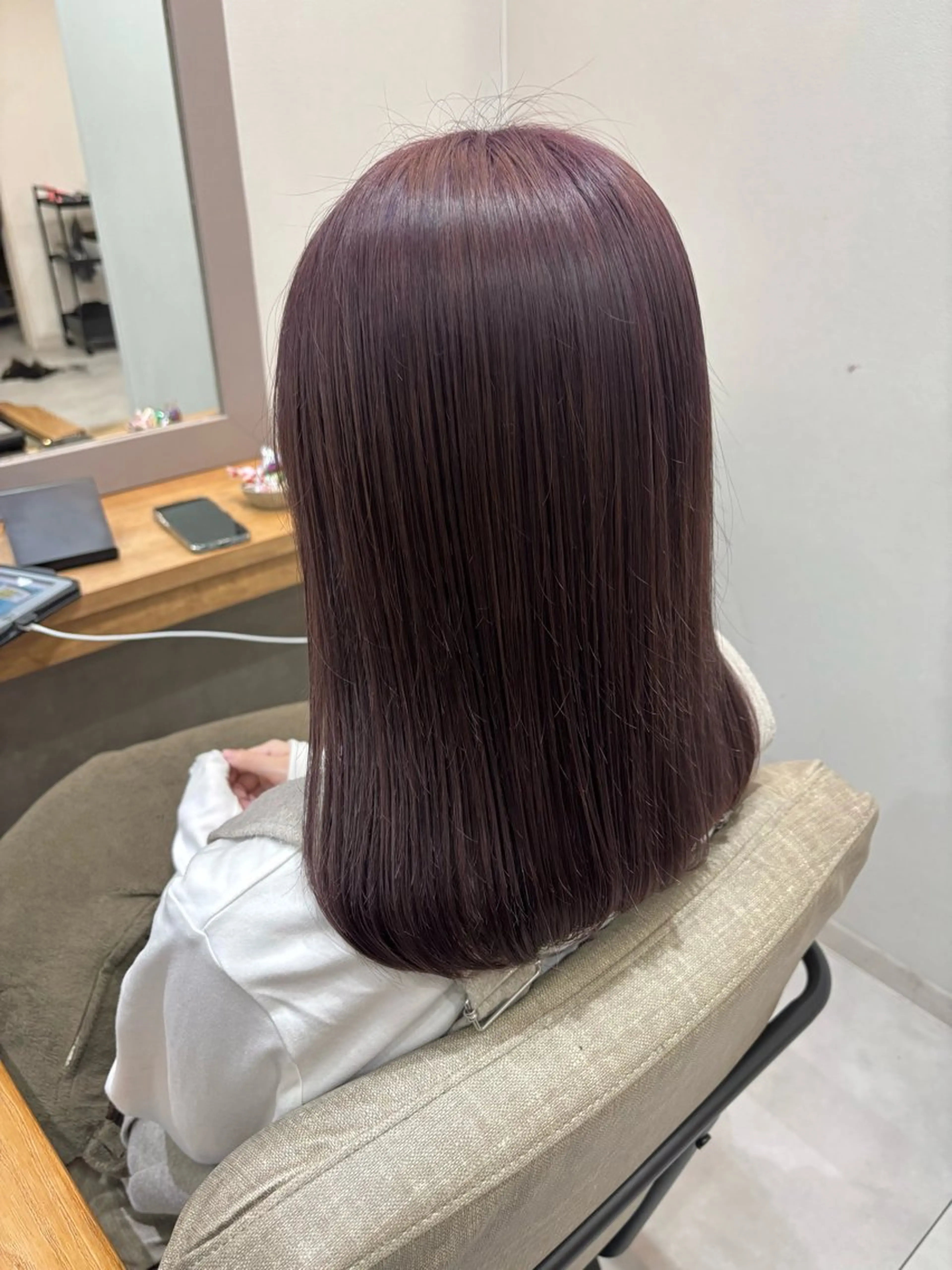 ミディアム カラー ヘアカラー トリートメント くさかみさき🌼暖色 /耳つぼ/オタク🌼のヘアスタイル