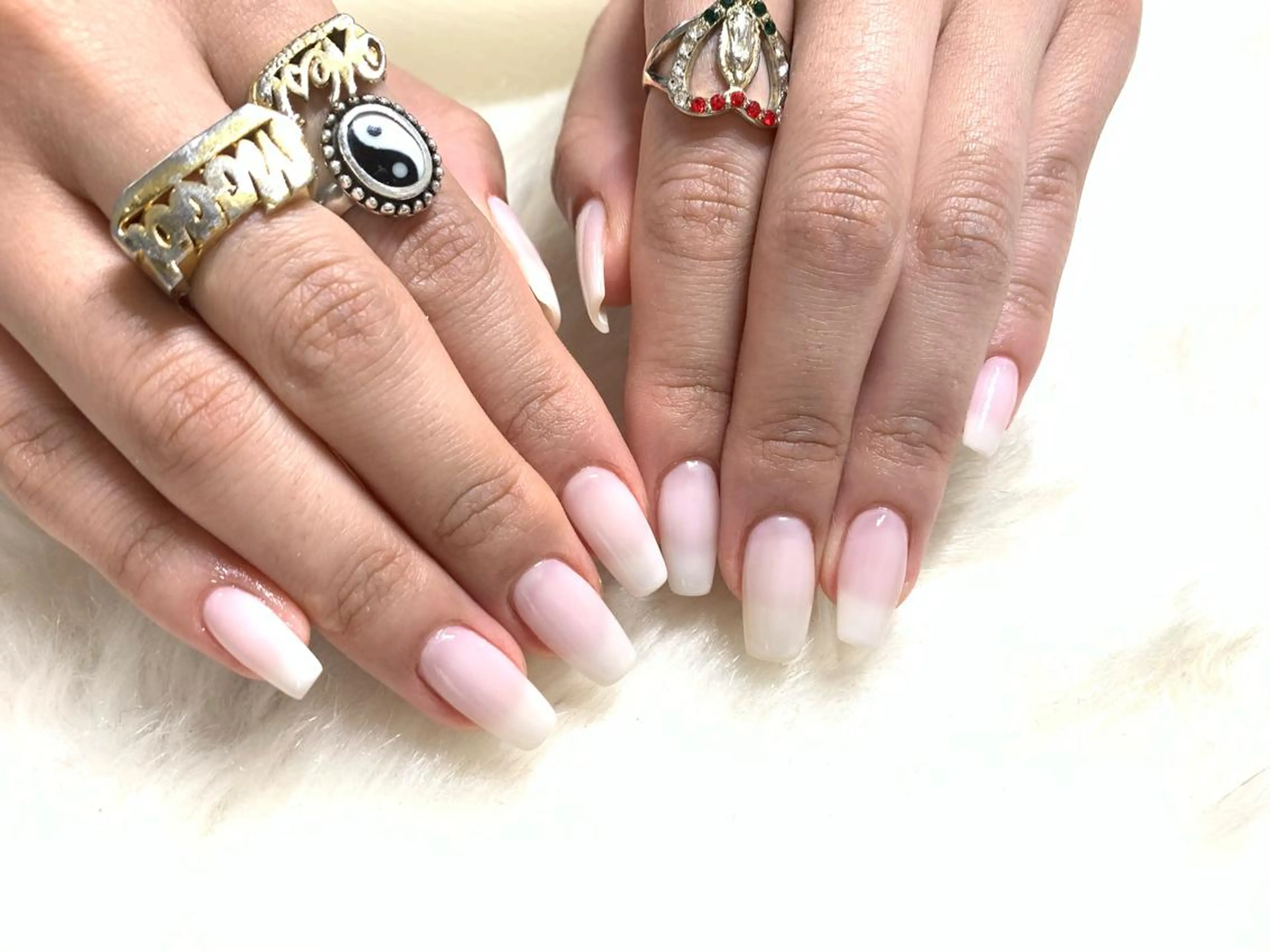 ロング Kono Nanamiのネイルデザイン