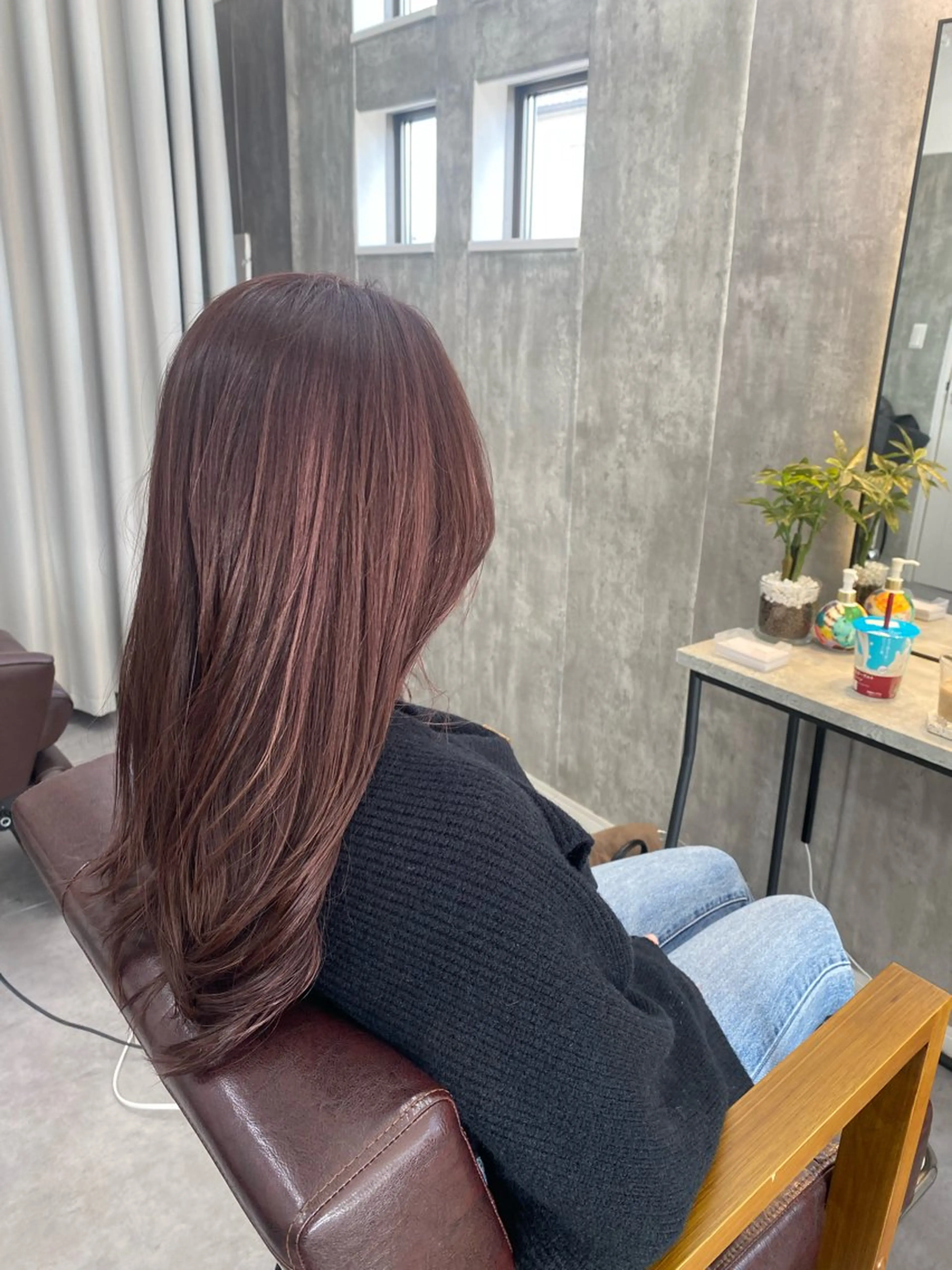 ロング カラー ブリーチ ダブルカラー ハイライトカラー ブリーチなしカラー ピンクカラー 1席のみの 美容室IKKIのヘアスタイル