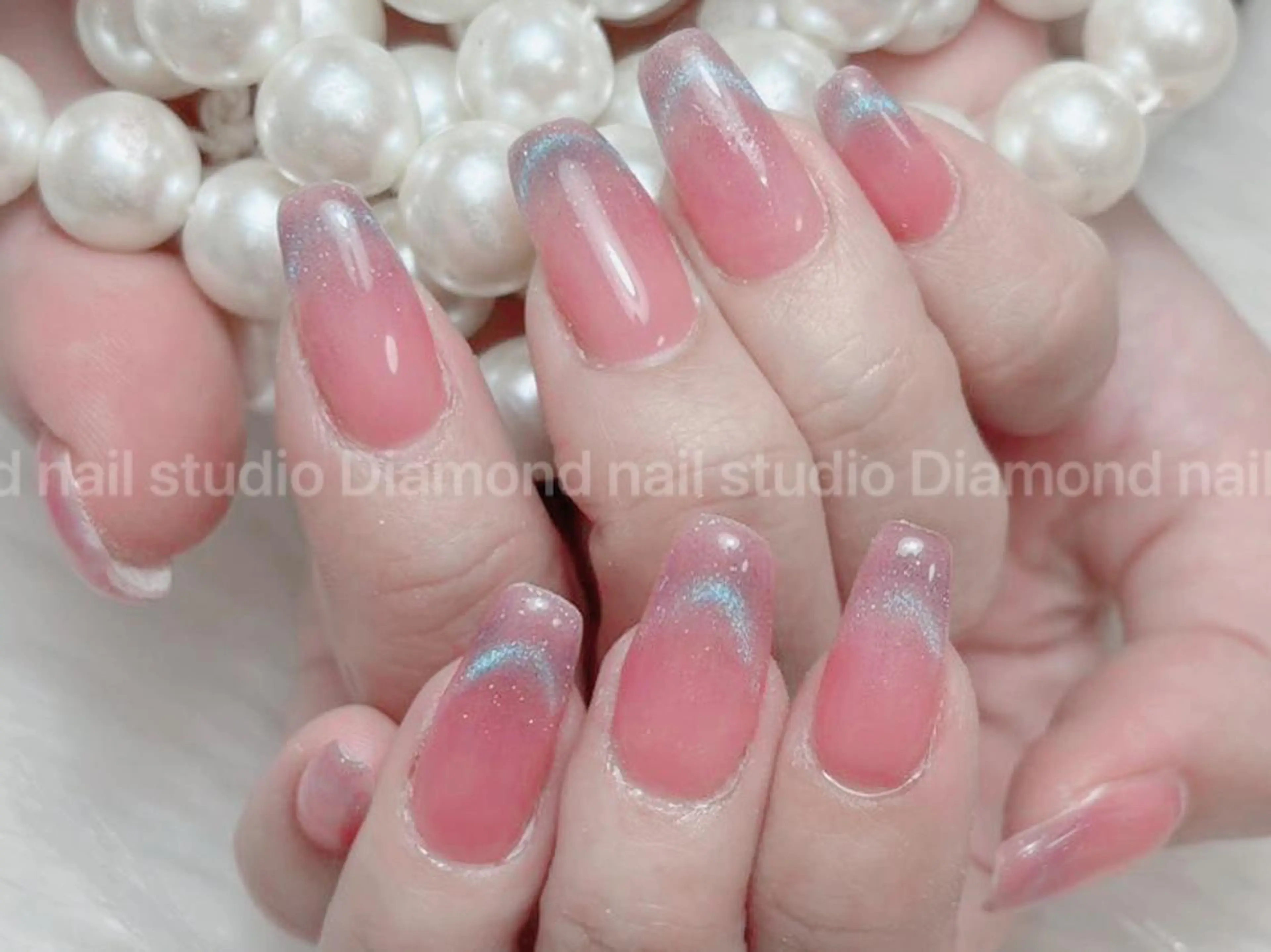 ミディアム ハンドネイル DIAMOND 💦のネイルデザイン