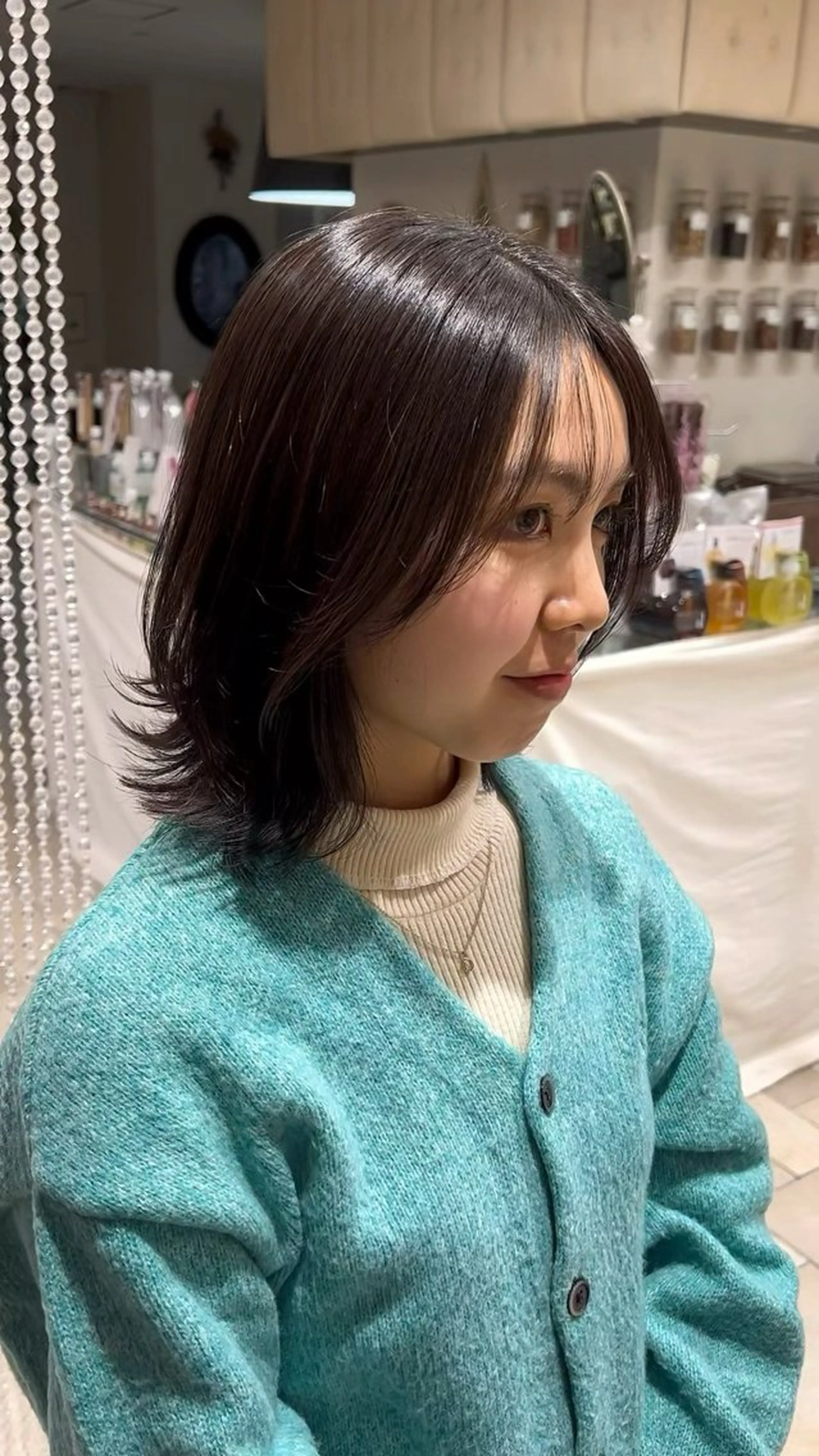 ミディアム くびれヘア カット オブヘアー宮前平店所属・土佐 彩純のヘアスタイル