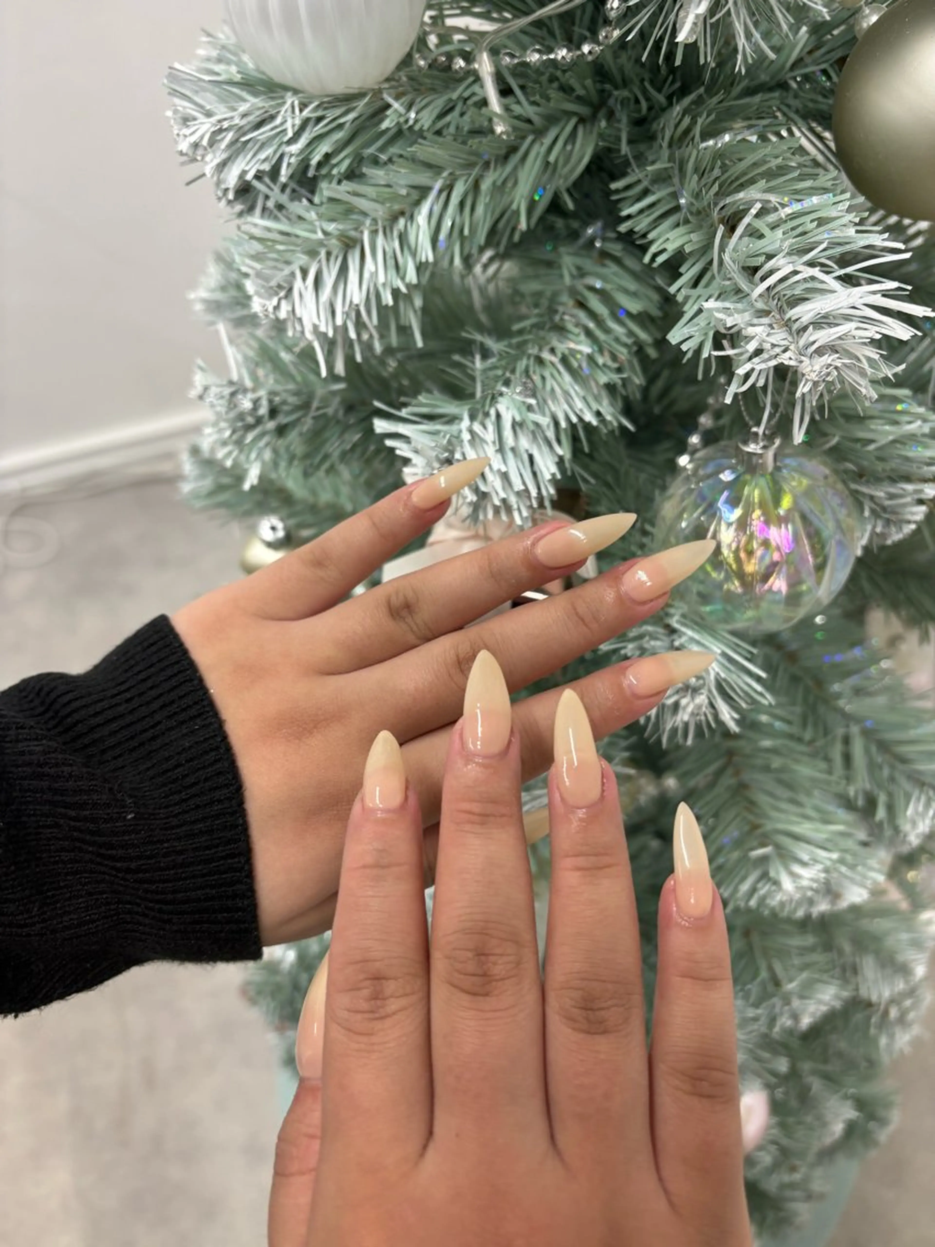 ネイル ハンドネイル yuria 🎀海外ネイル🌺のネイルデザイン