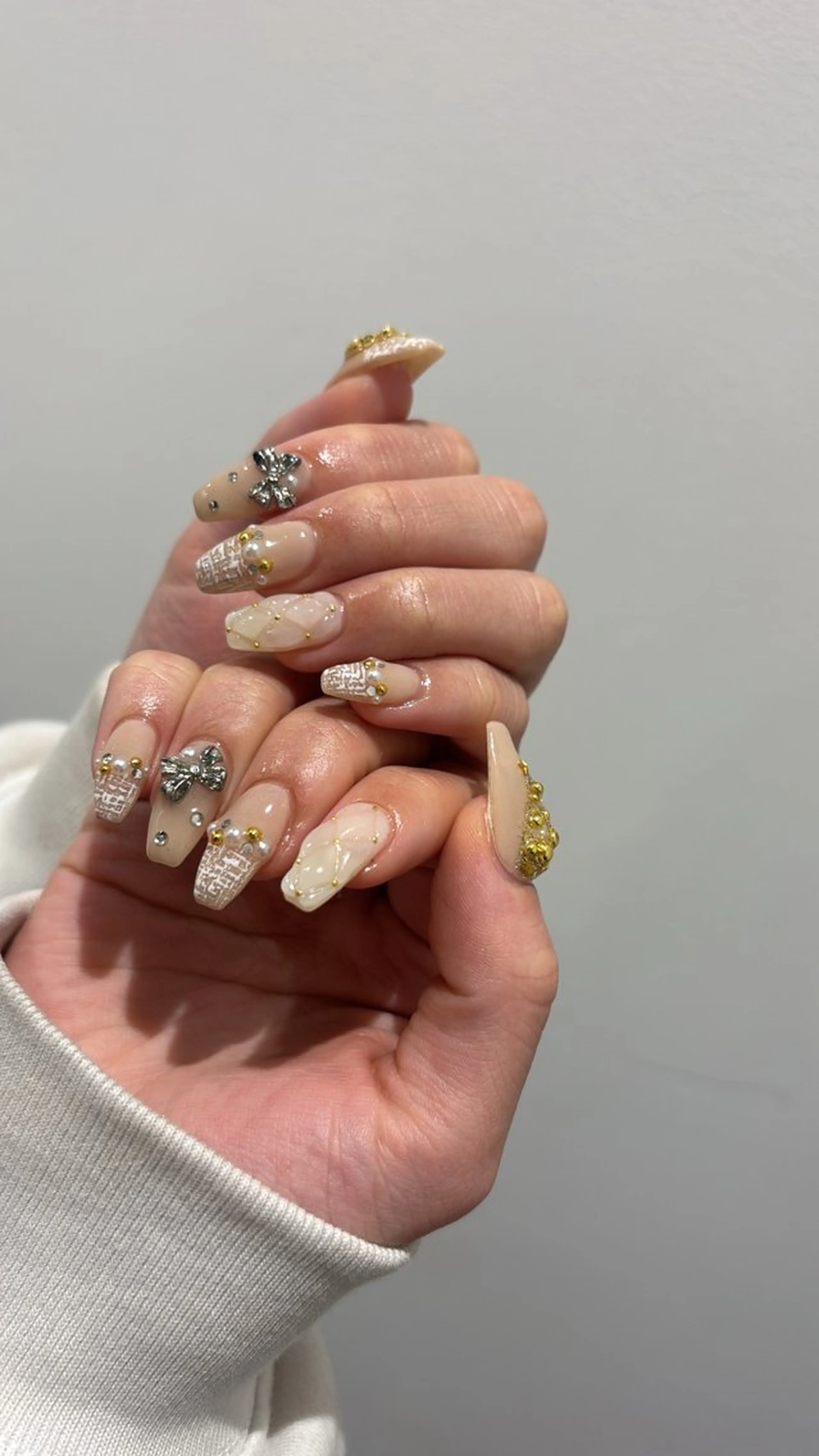 ネイル 冬ネイル クリスマス ハンドネイル tote. airiのネイルデザイン