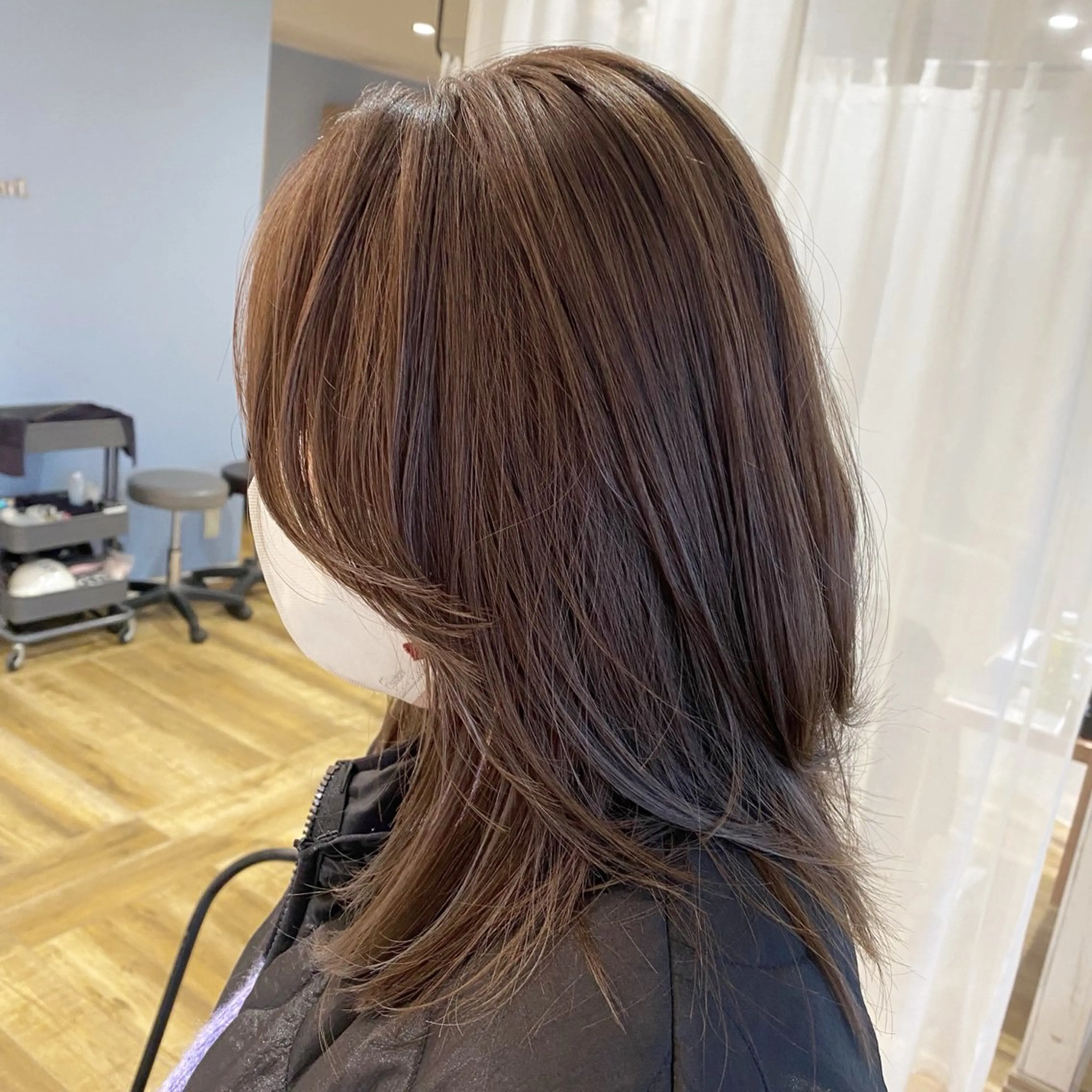 セミロング 韓国風ヘア レイヤーカット ase.糸島店所属・UEDA AYAのヘアスタイル