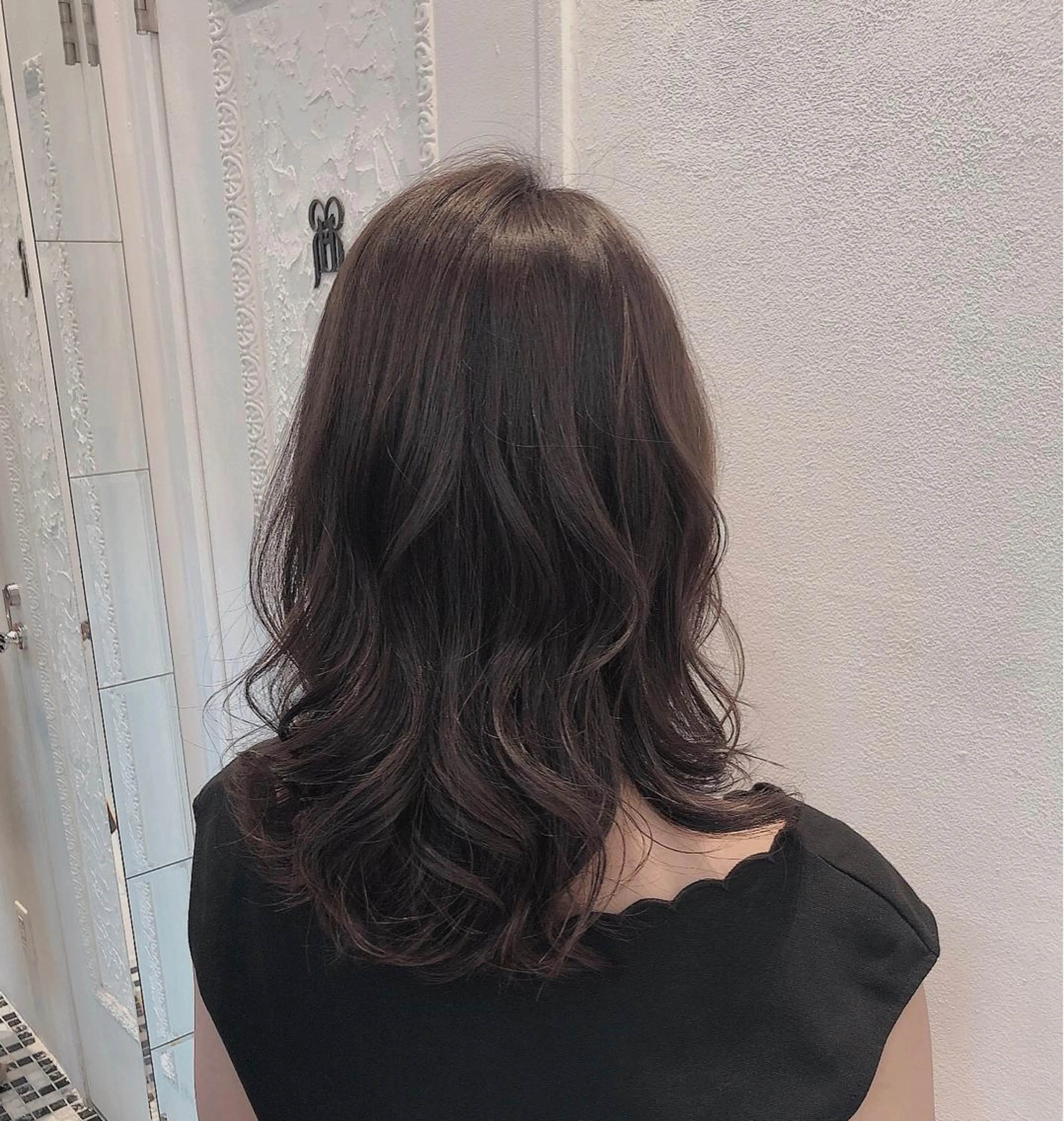 セミロング カラー グレージュ 伊藤 しずくのその他イメージ