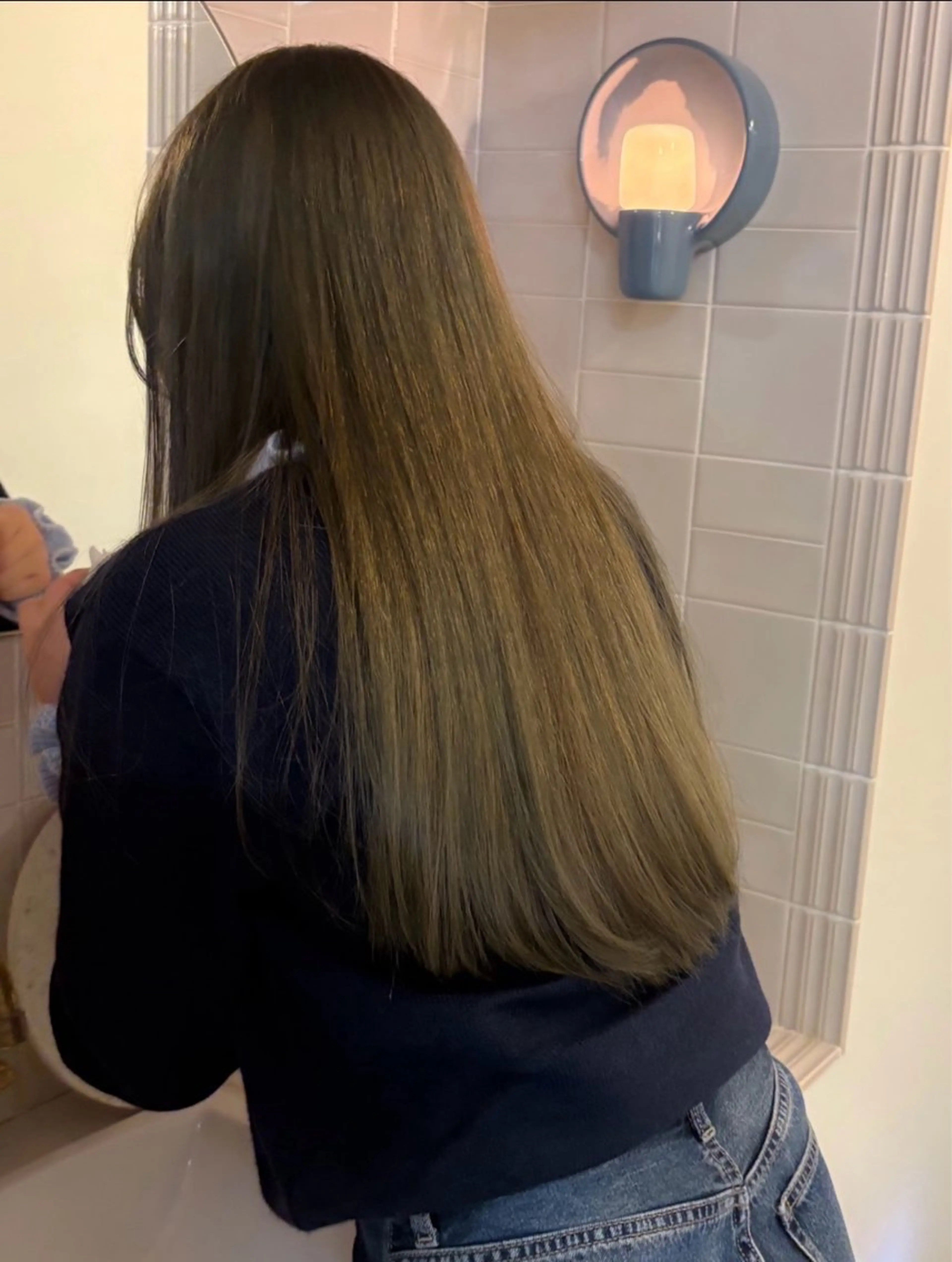 ロング ヘアカラー トリートメント 船越 愛のヘアスタイル