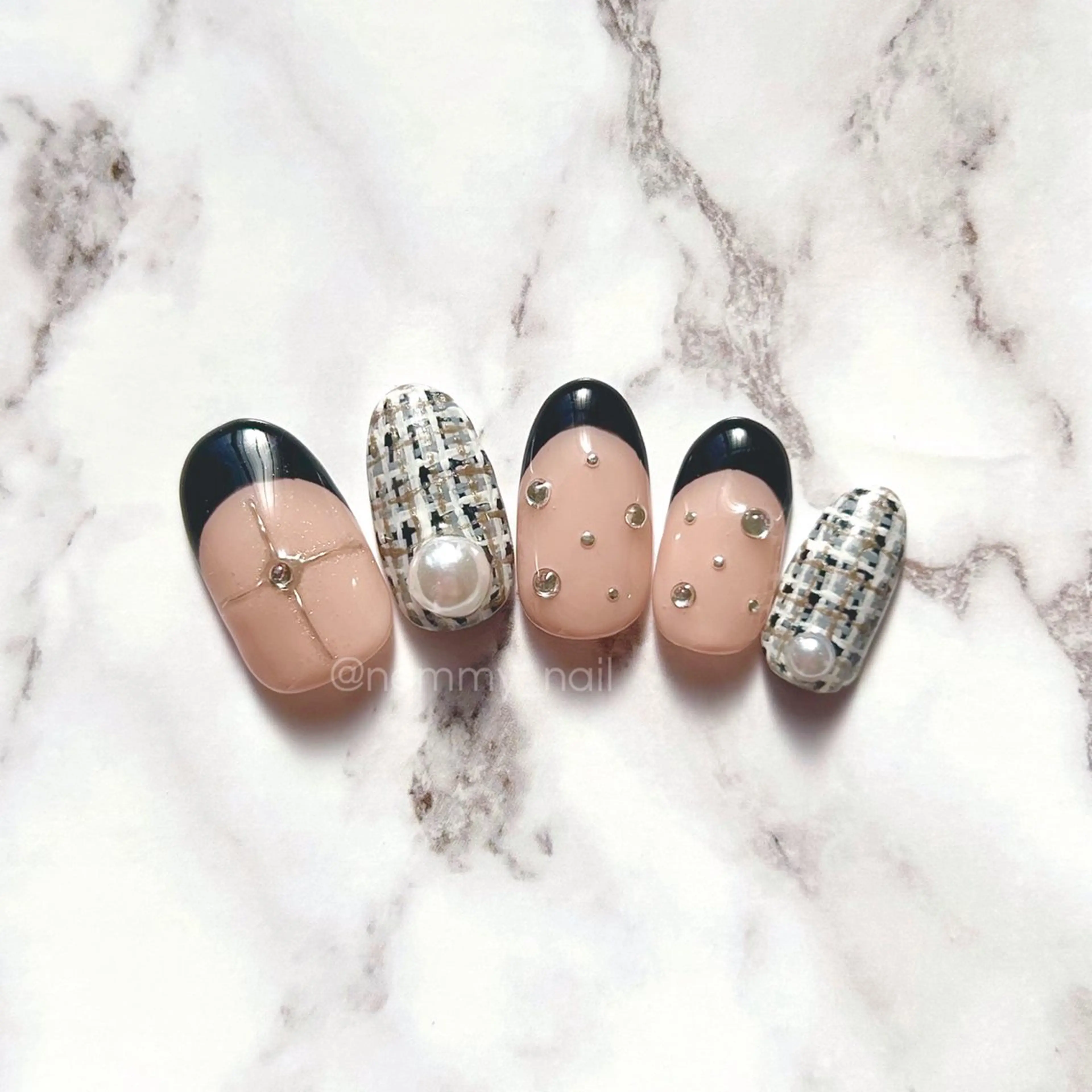 ネイル 韓国ネイル ハンドネイル Nemmy nail salon所属・Nemmy MAYUのネイルデザイン
